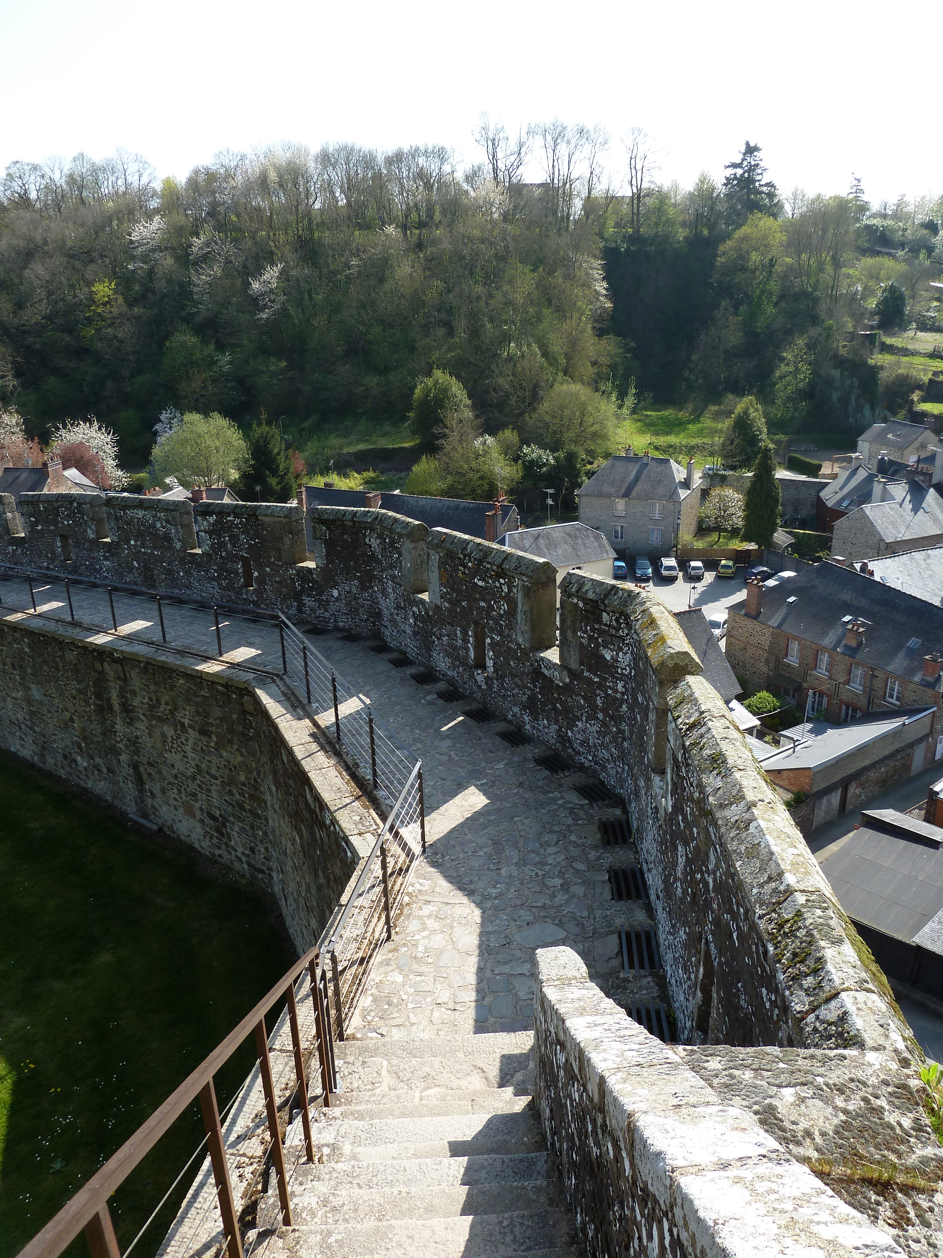 Picture France Fougeres 2010-04 13 - Around Fougeres