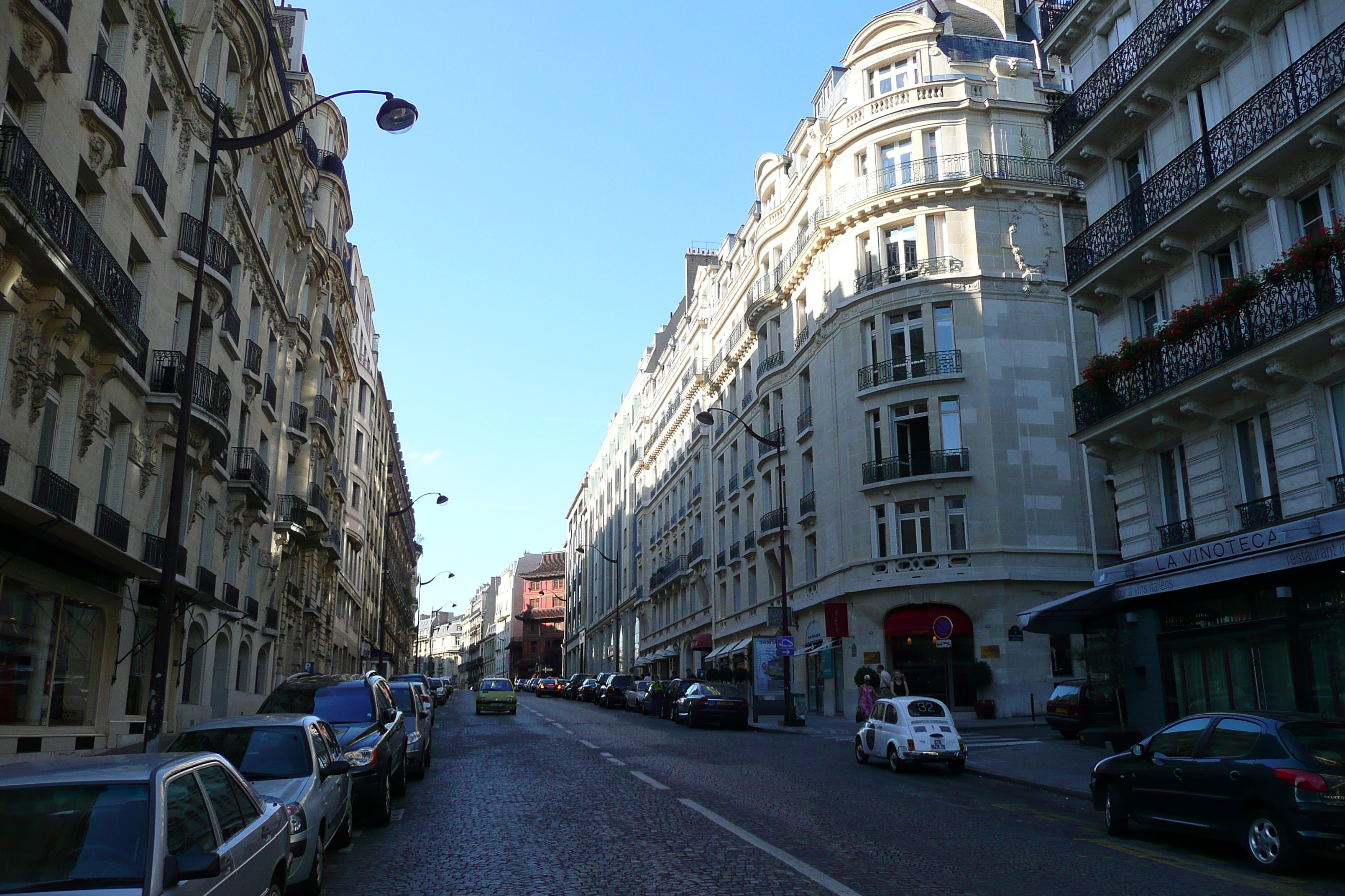 Picture France Paris Avenue de Friedland 2007-09 74 - Center Avenue de Friedland