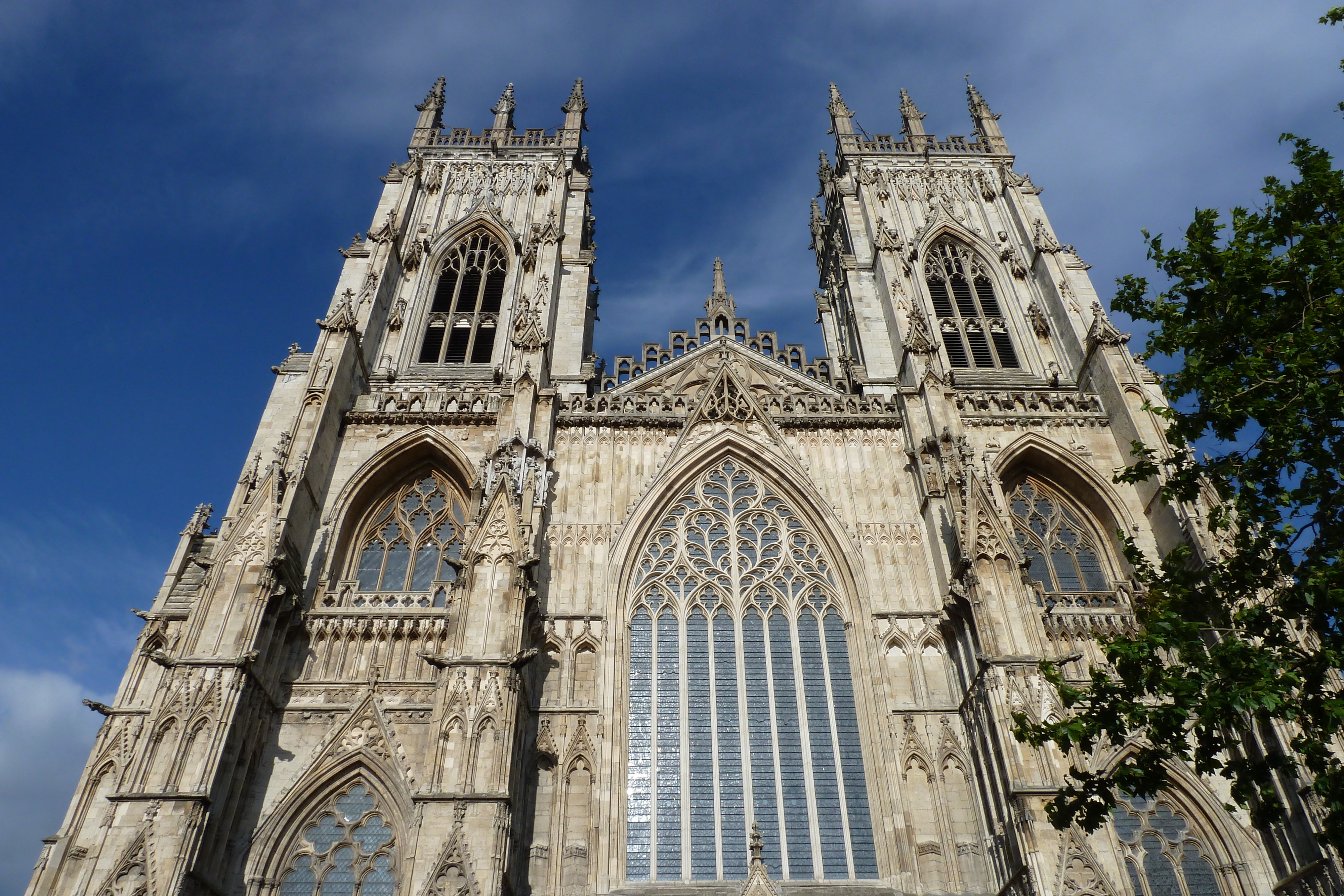 Picture United Kingdom York 2011-07 112 - Tours York