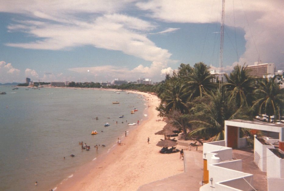 Picture Thailand Pattaya 1989-04 4 - Discovery Pattaya