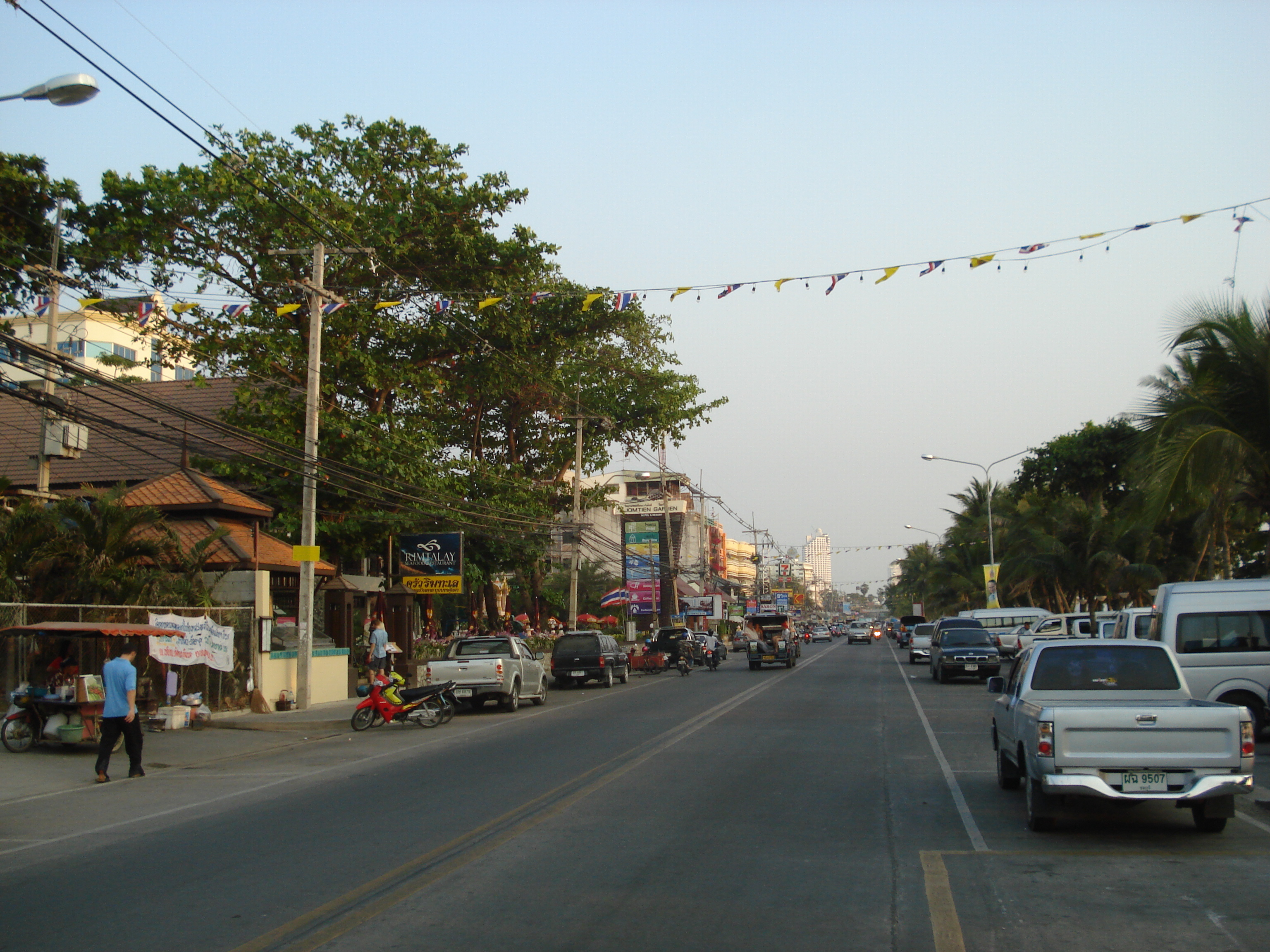 Picture Thailand Jomtien Jomtien Sainueng 2008-01 52 - Center Jomtien Sainueng