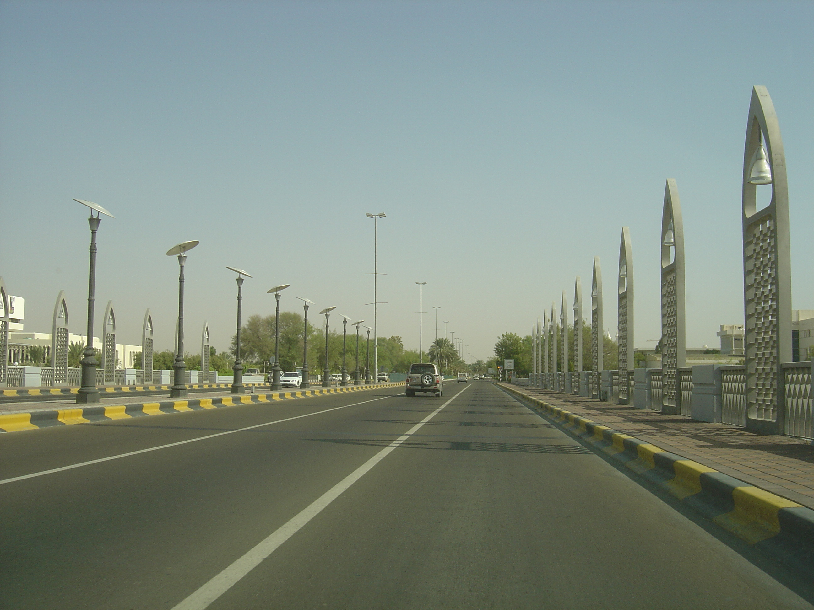 Picture United Arab Emirates Al Ain 2005-09 17 - Tours Al Ain