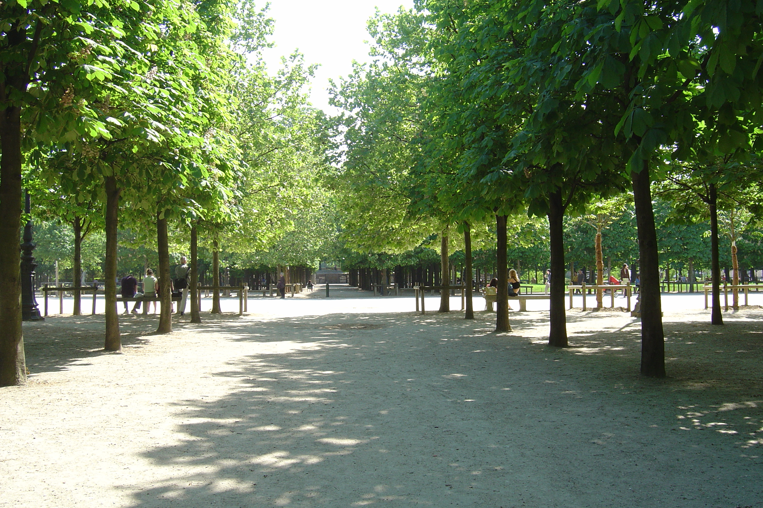 Picture France Paris Garden of Tuileries 2007-05 47 - History Garden of Tuileries