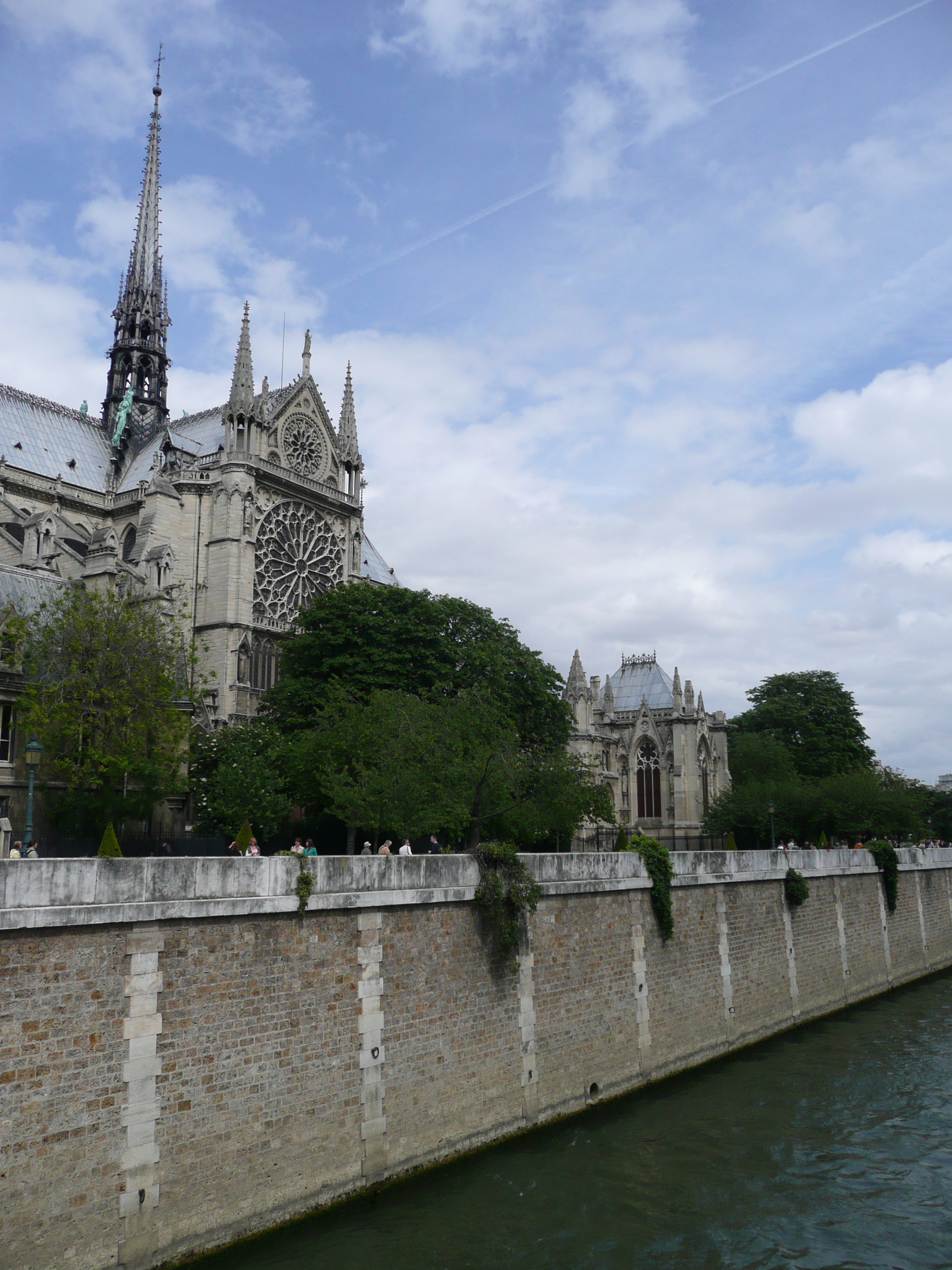 Picture France Paris Notre Dame 2007-05 26 - Center Notre Dame