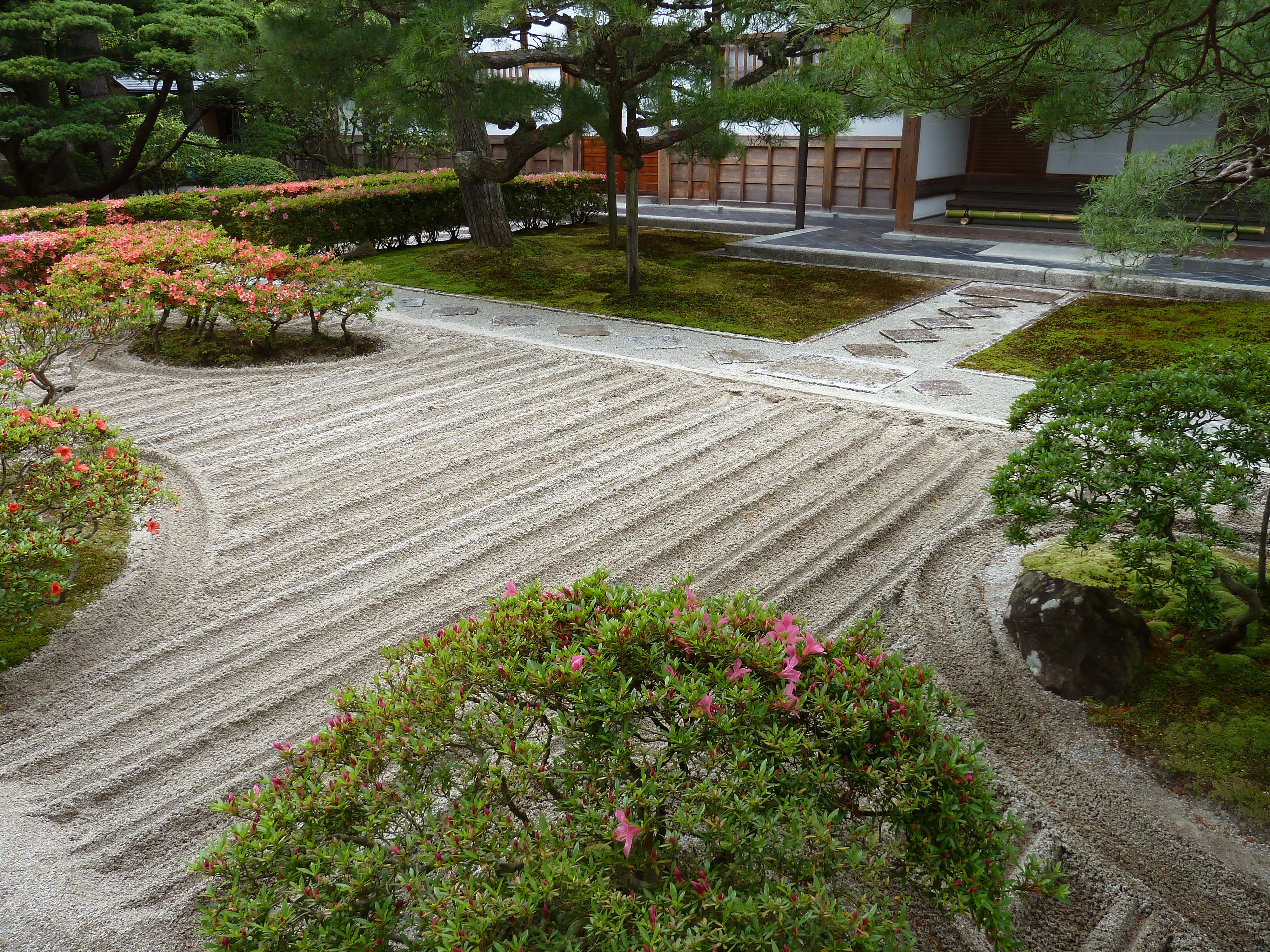 Picture Japan Kyoto Ginkakuji Temple(Silver Pavilion) 2010-06 38 - Tour Ginkakuji Temple(Silver Pavilion)