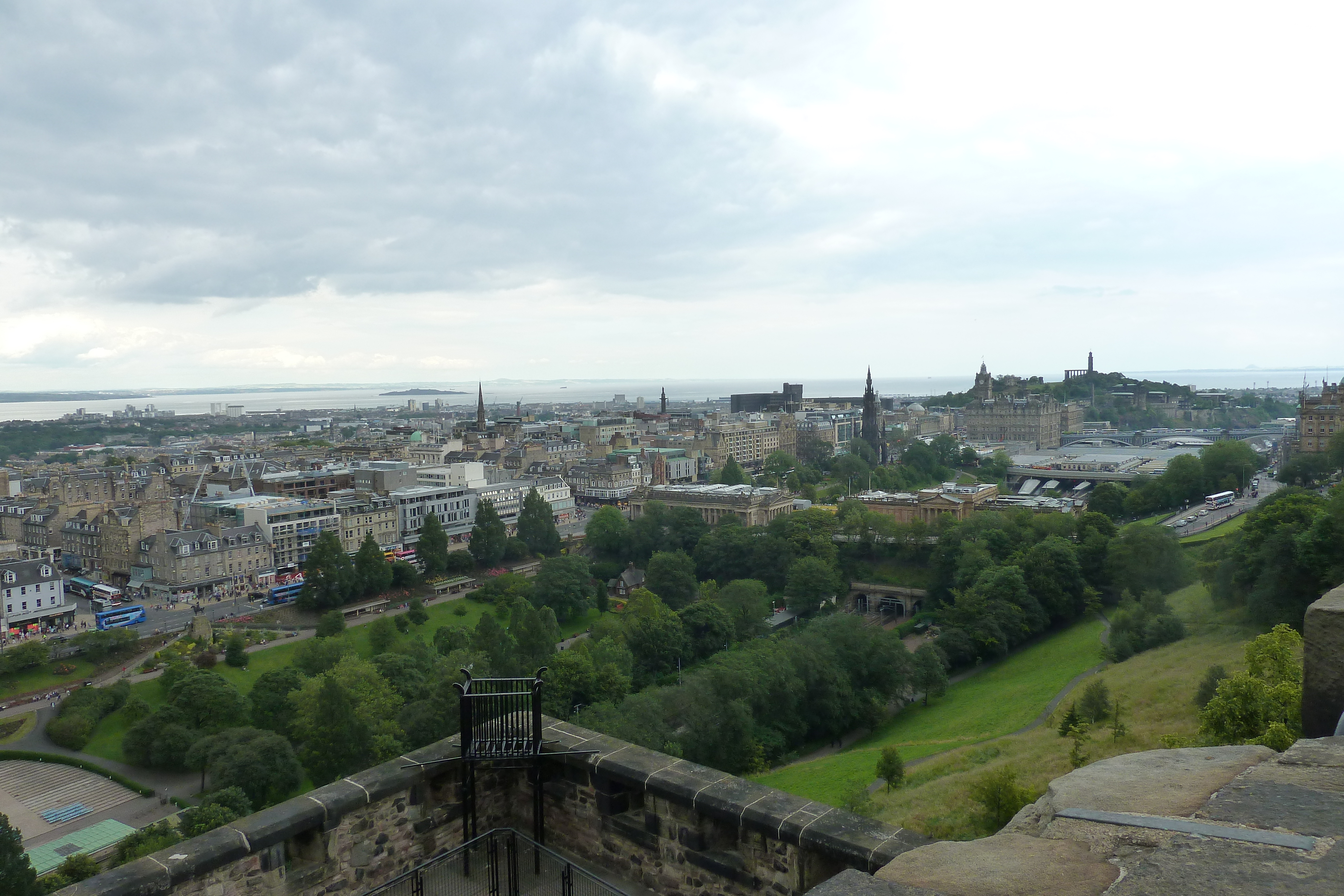 Picture United Kingdom Edinburgh 2011-07 4 - Journey Edinburgh