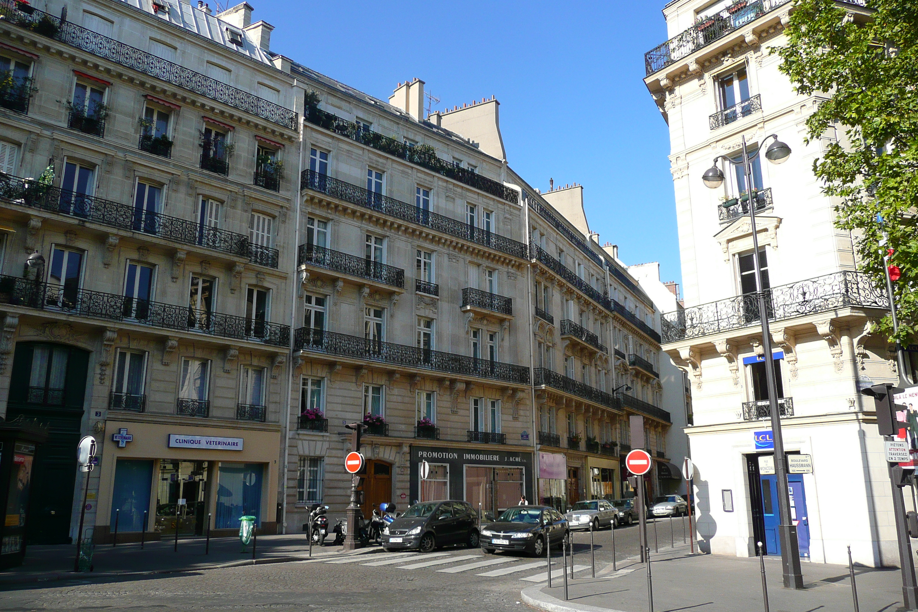 Picture France Paris Avenue de Friedland 2007-09 45 - Center Avenue de Friedland