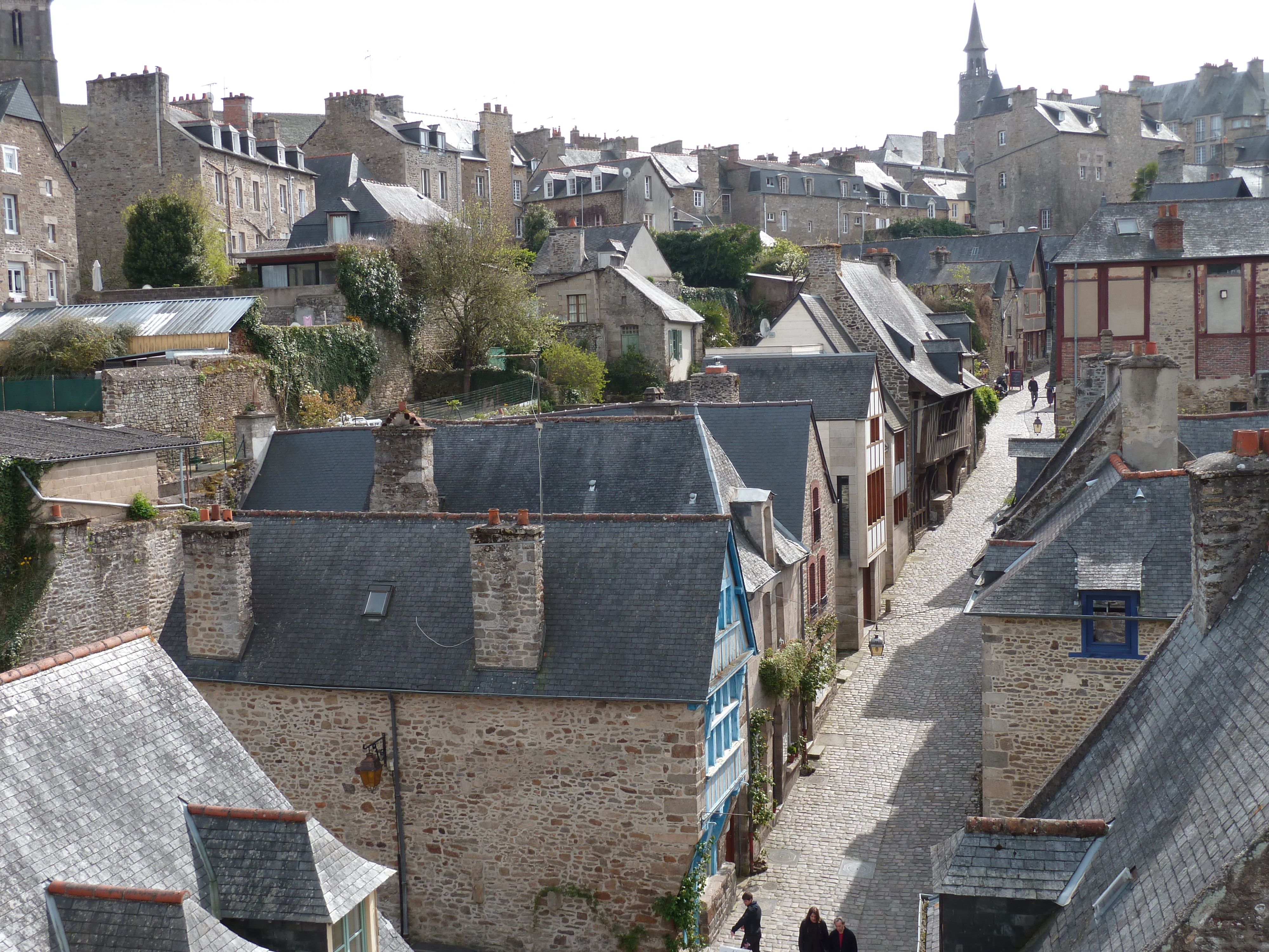 Picture France Dinan Dinan city walls 2010-04 7 - Center Dinan city walls