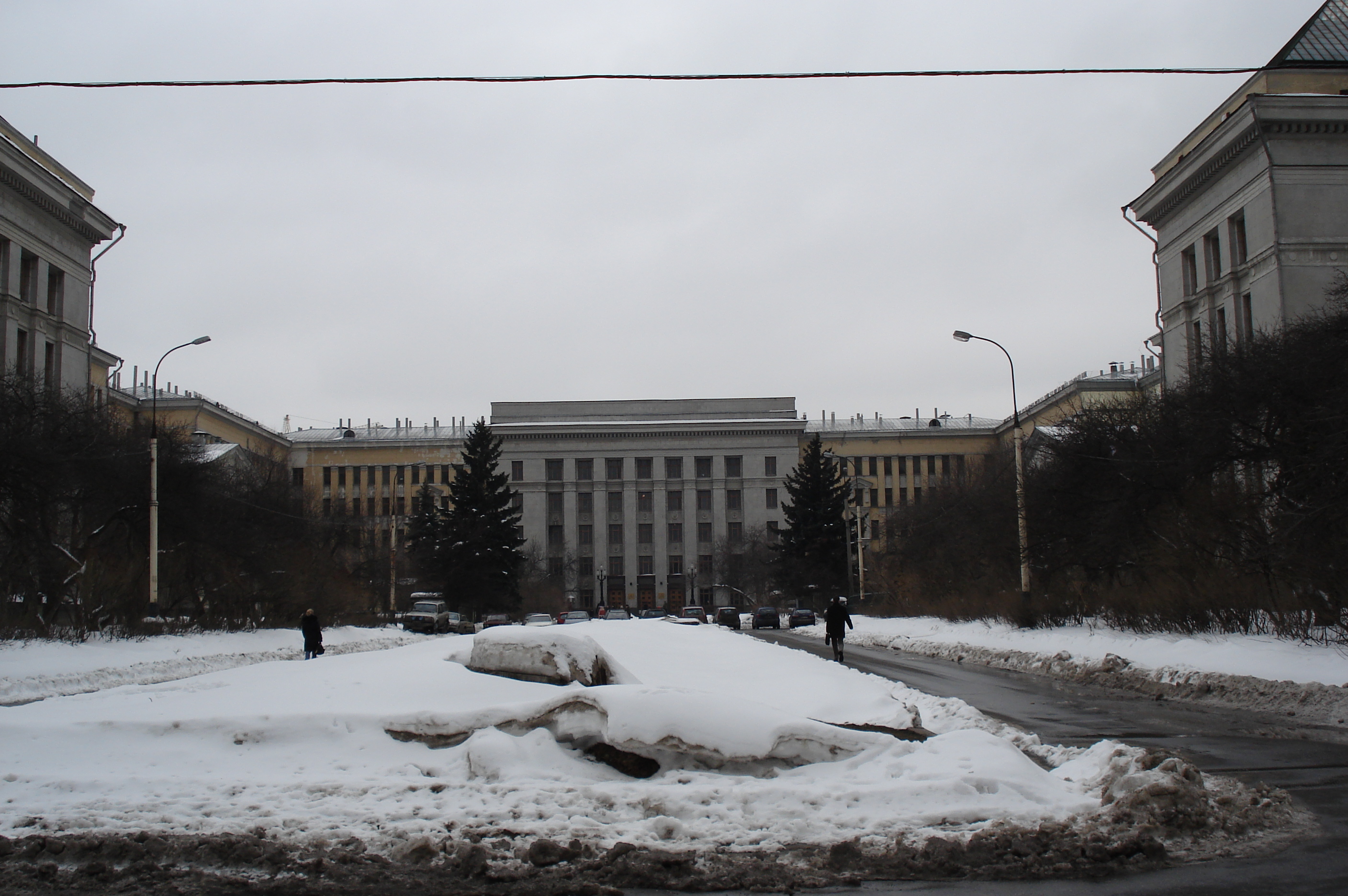 Picture Russia Moscow Moscow State University 2006-03 13 - Center Moscow State University