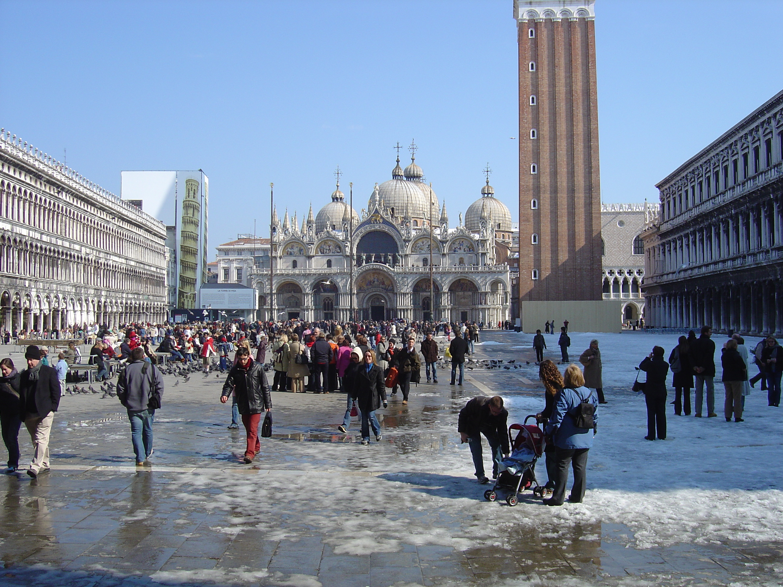 Picture Italy Venice 2005-03 64 - Tour Venice