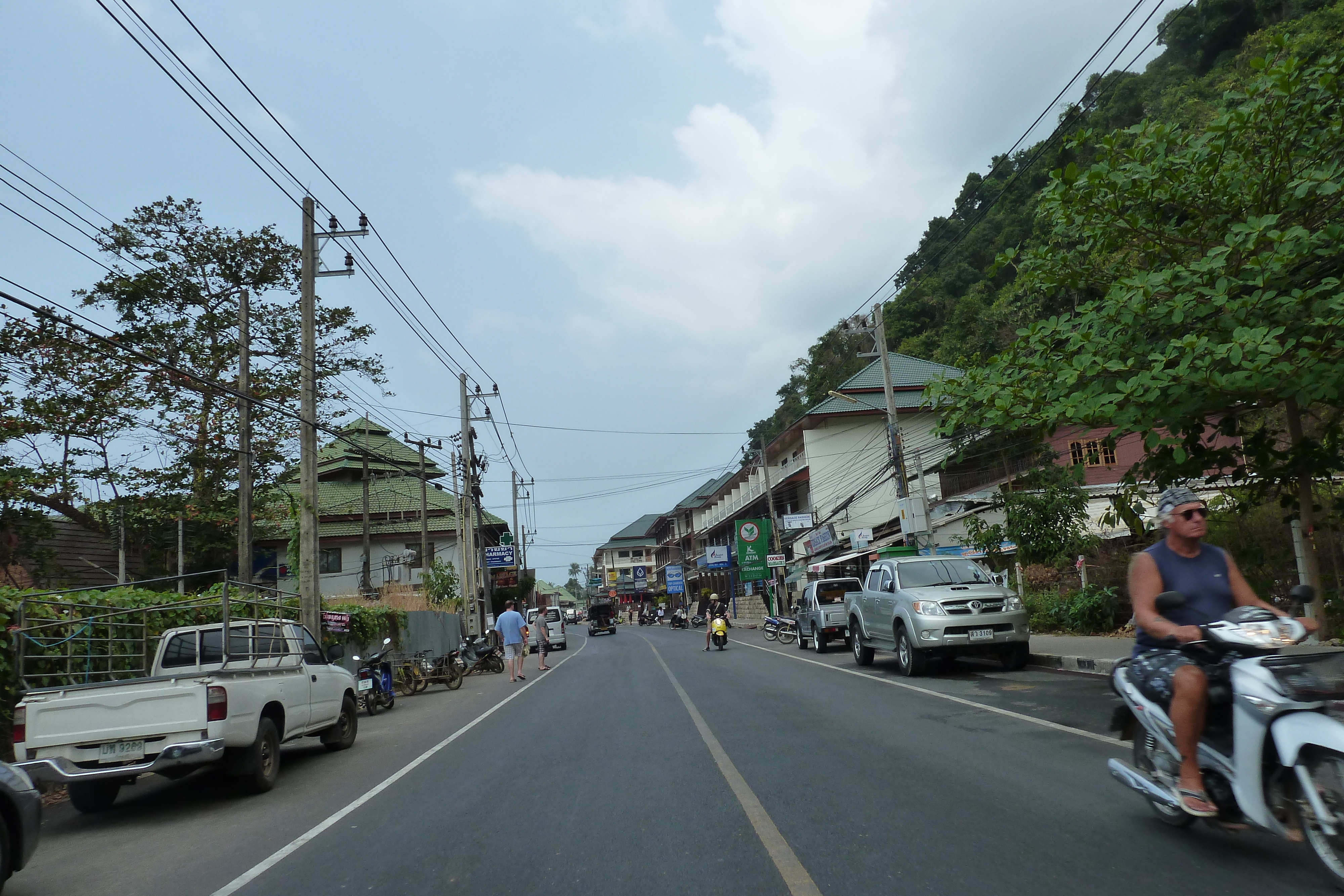 Picture Thailand Ko Chang Island road 2011-02 4 - History Island road