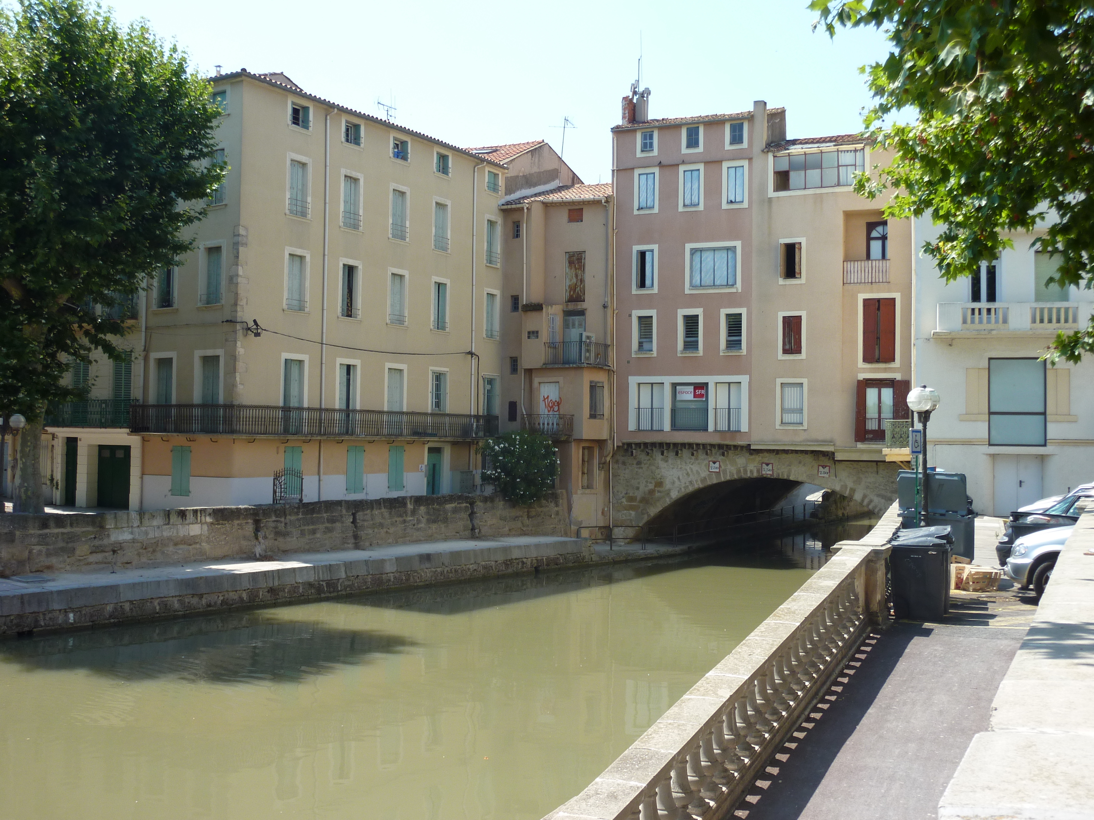 Picture France Narbonne 2009-07 6 - Tours Narbonne