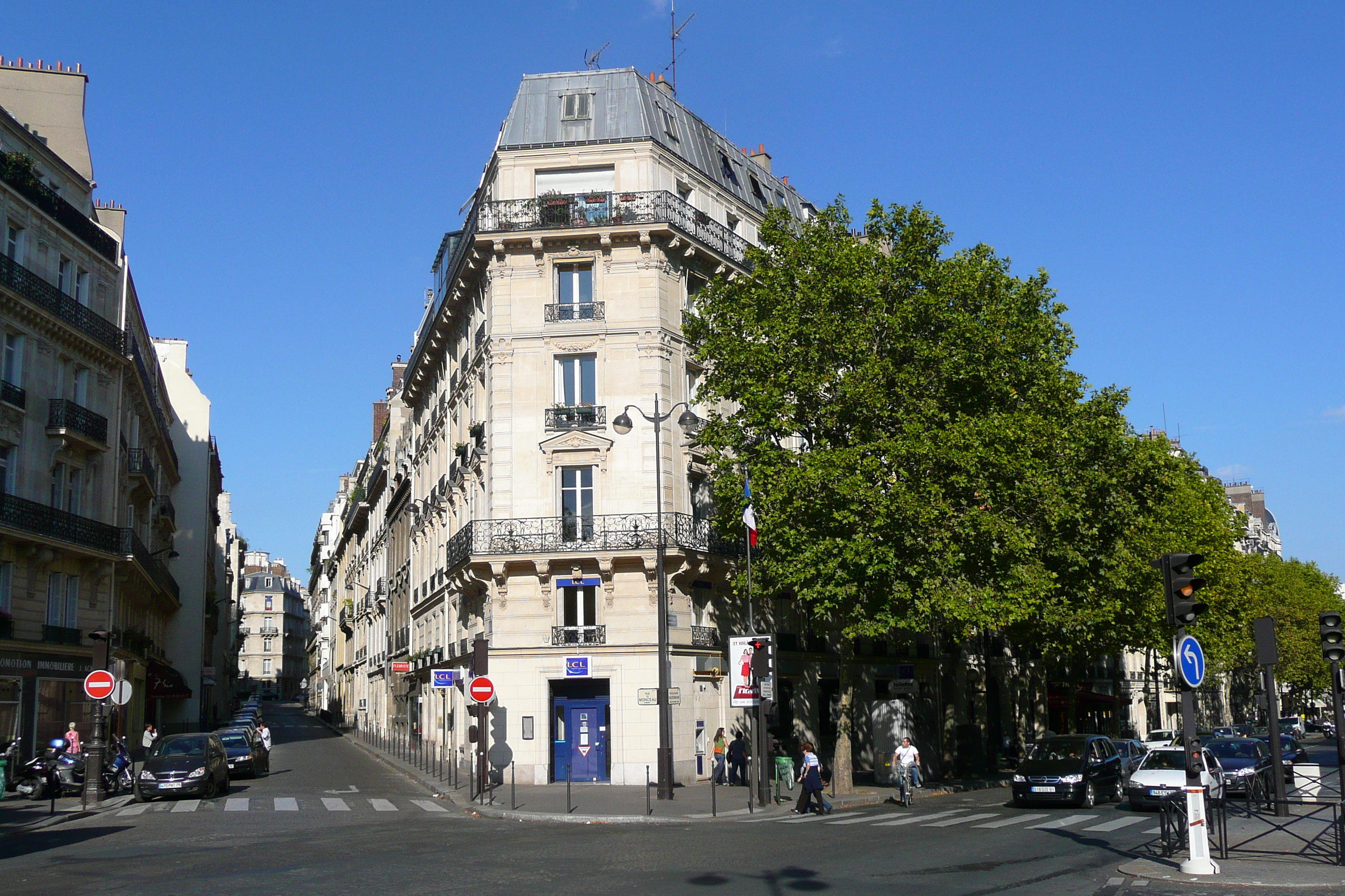 Picture France Paris Avenue de Friedland 2007-09 71 - Discovery Avenue de Friedland