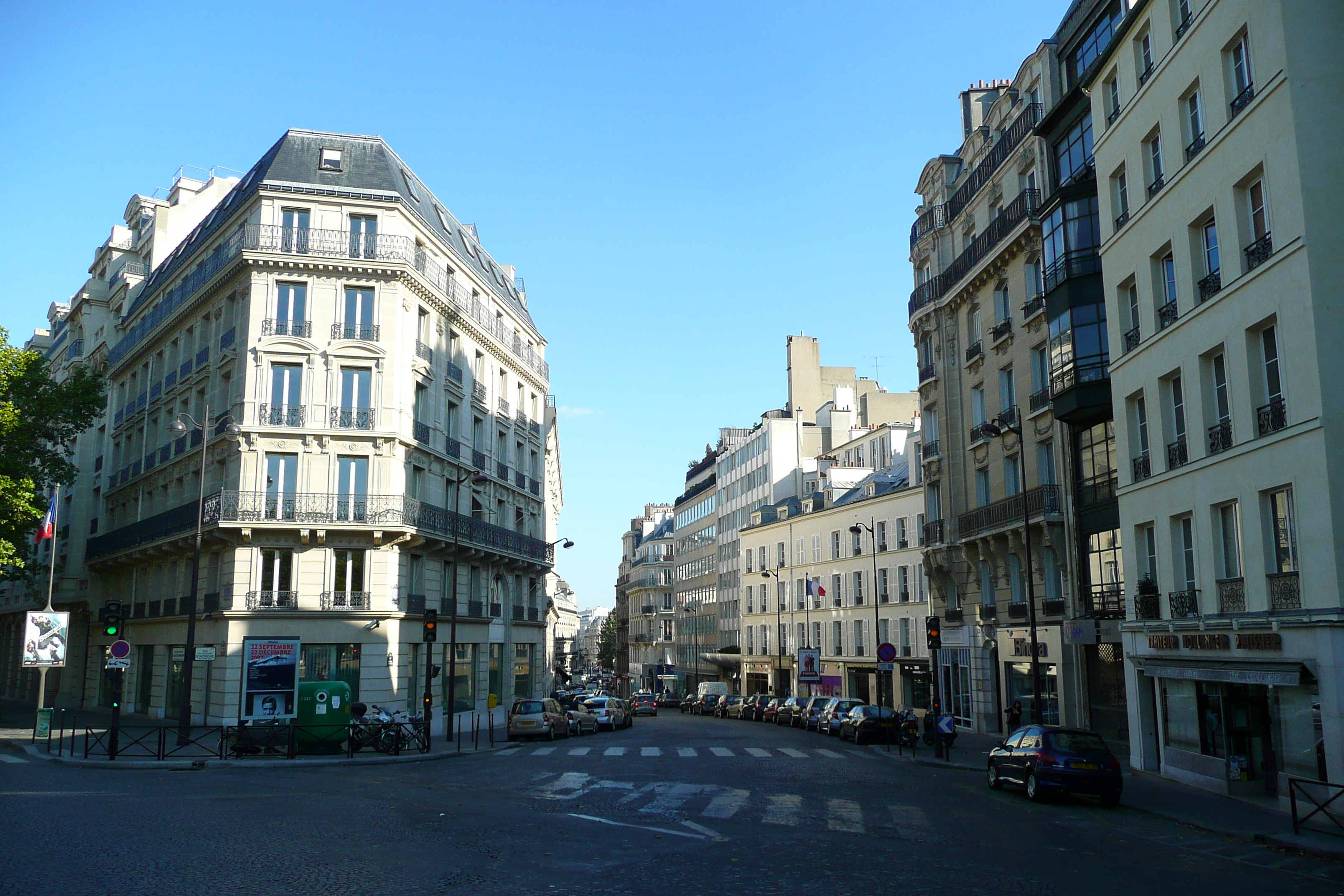 Picture France Paris Avenue de Friedland 2007-09 41 - Discovery Avenue de Friedland