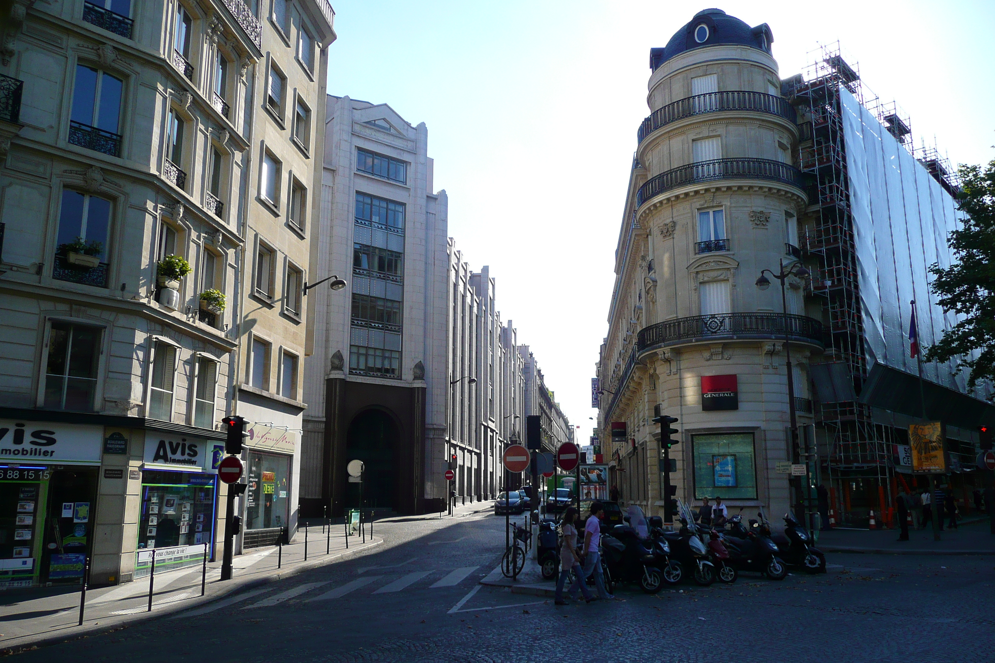 Picture France Paris Avenue de Friedland 2007-09 43 - Recreation Avenue de Friedland