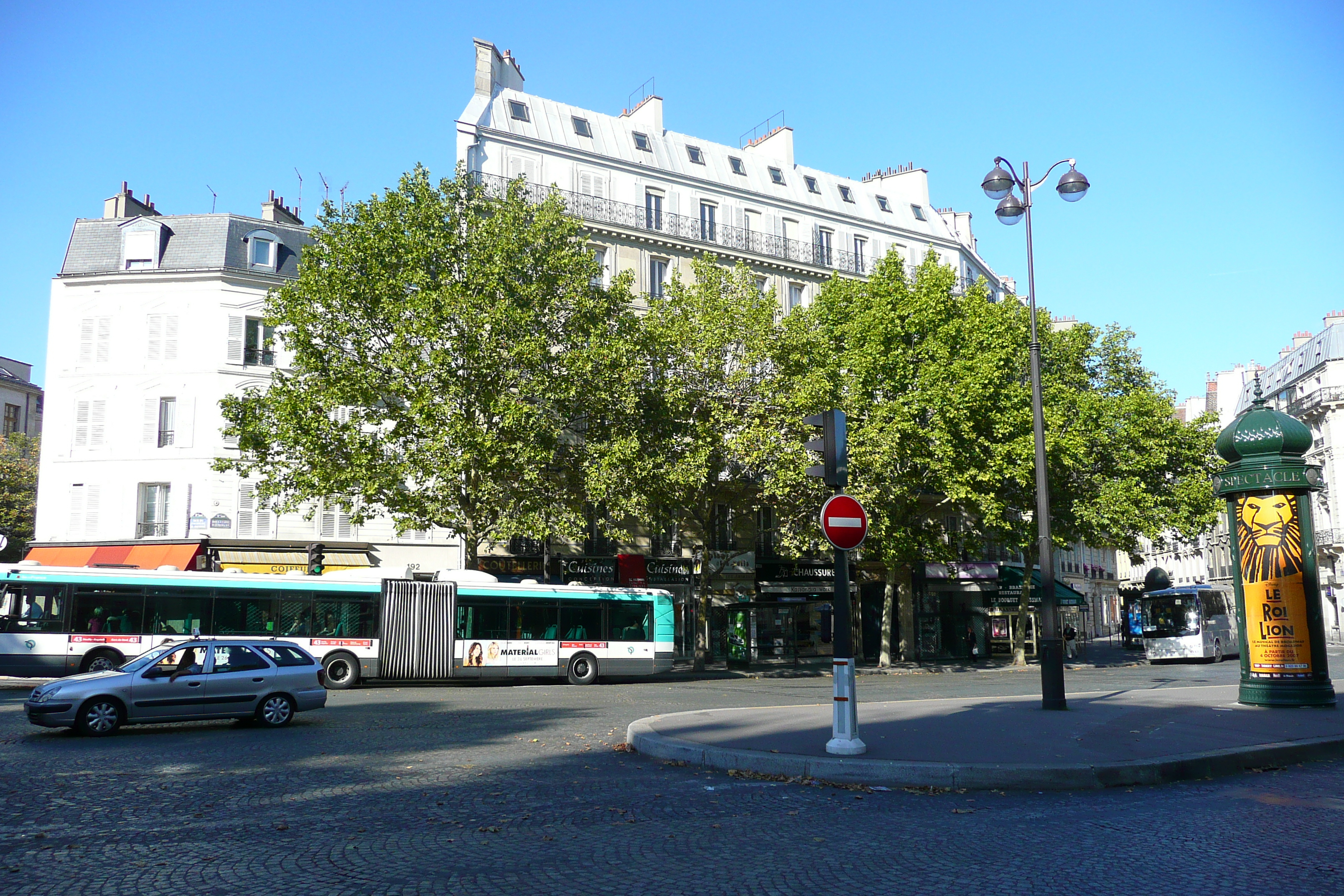 Picture France Paris Avenue de Friedland 2007-09 55 - History Avenue de Friedland