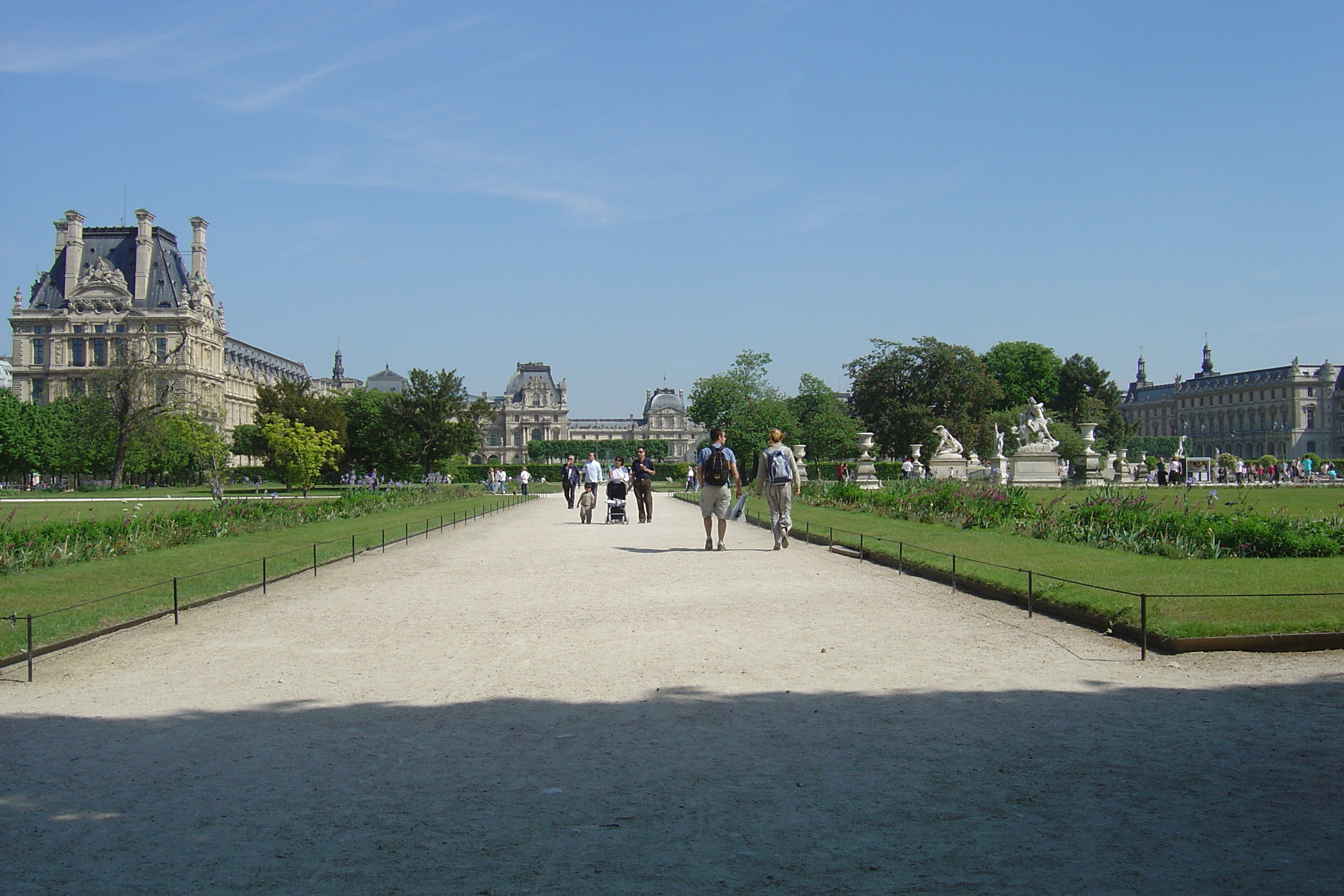 Picture France Paris Garden of Tuileries 2007-05 351 - Tours Garden of Tuileries