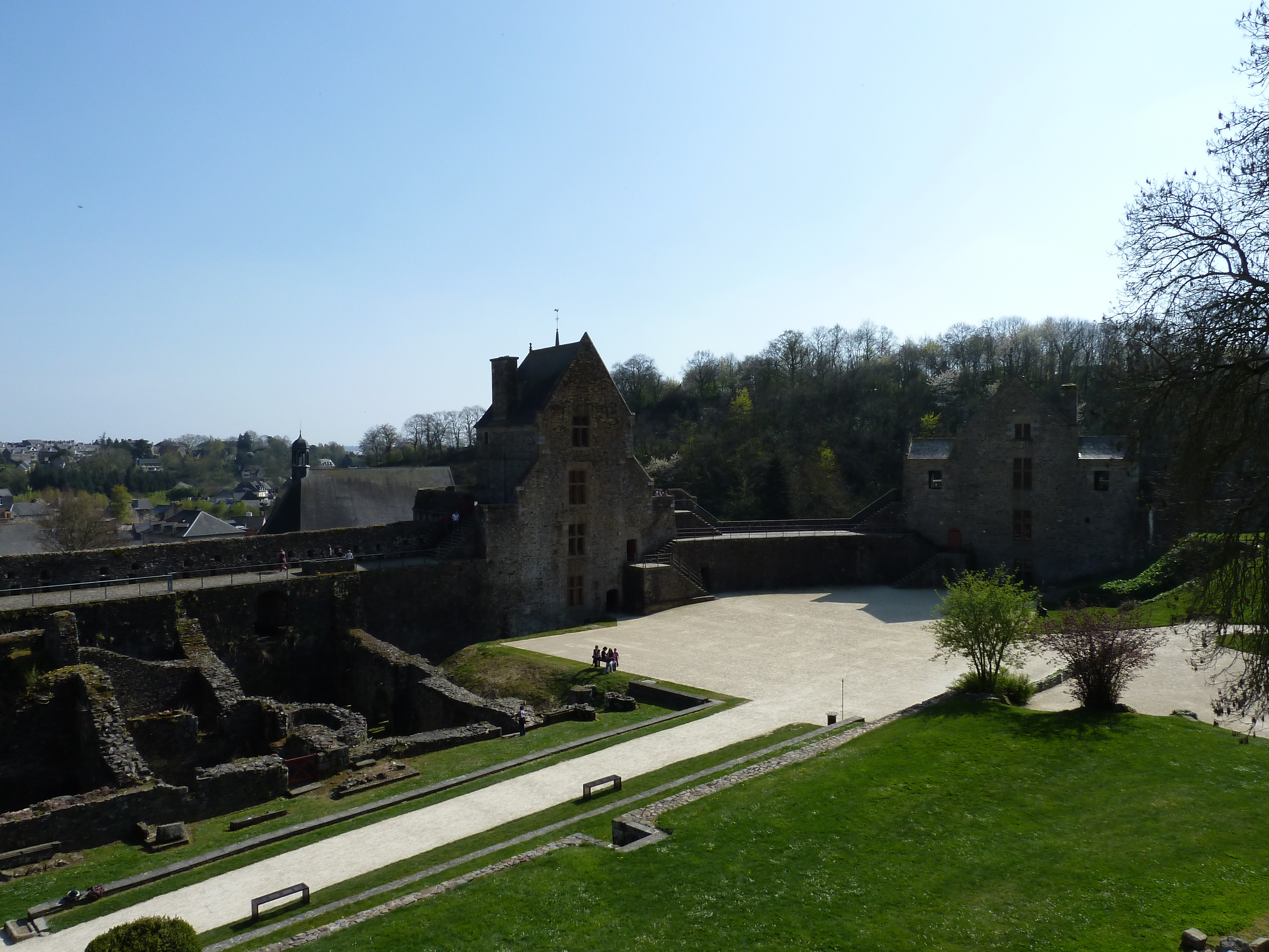 Picture France Fougeres 2010-04 24 - Journey Fougeres