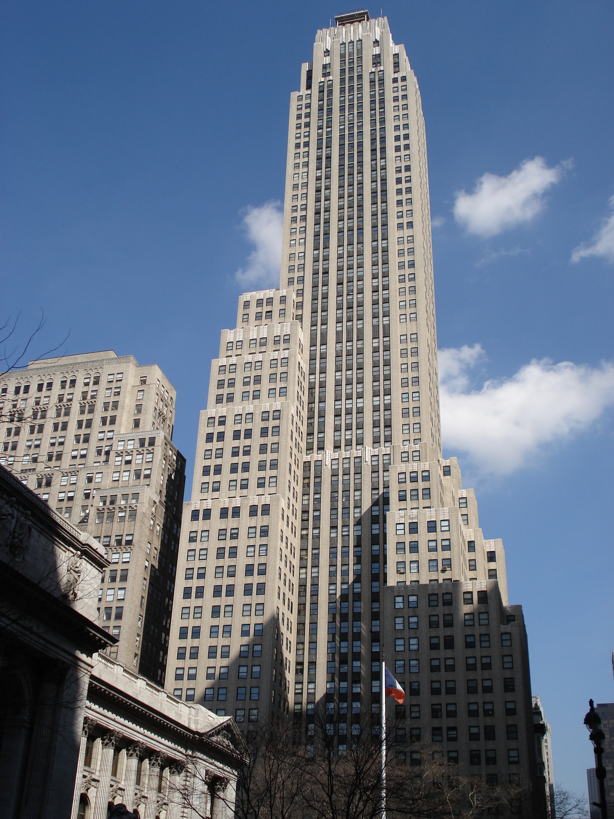 Picture United States New York down the 5th Avenue 2006-03 22 - Discovery down the 5th Avenue