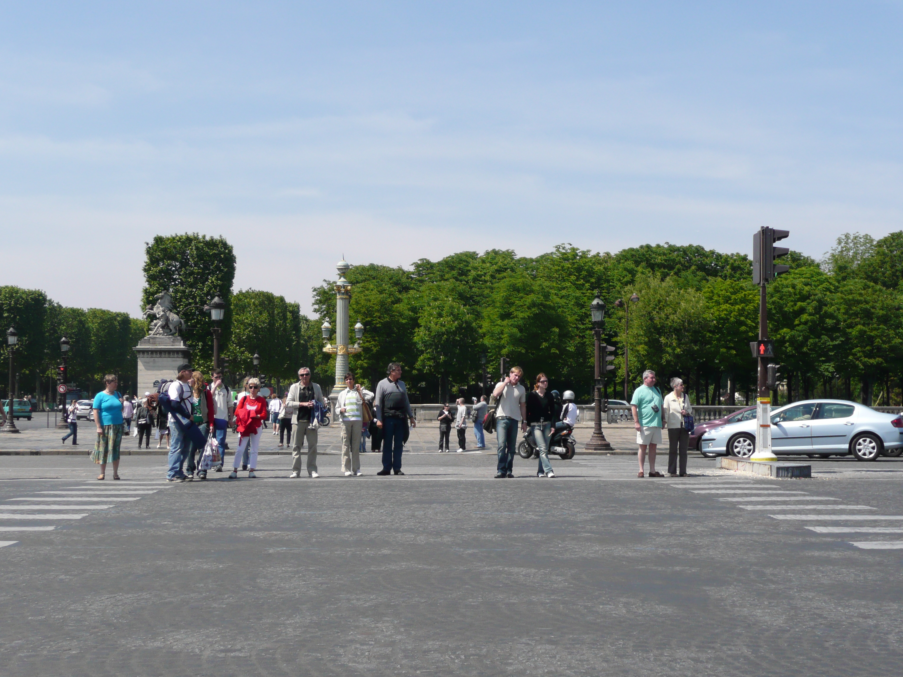 Picture France Paris La Concorde 2007-05 56 - Around La Concorde