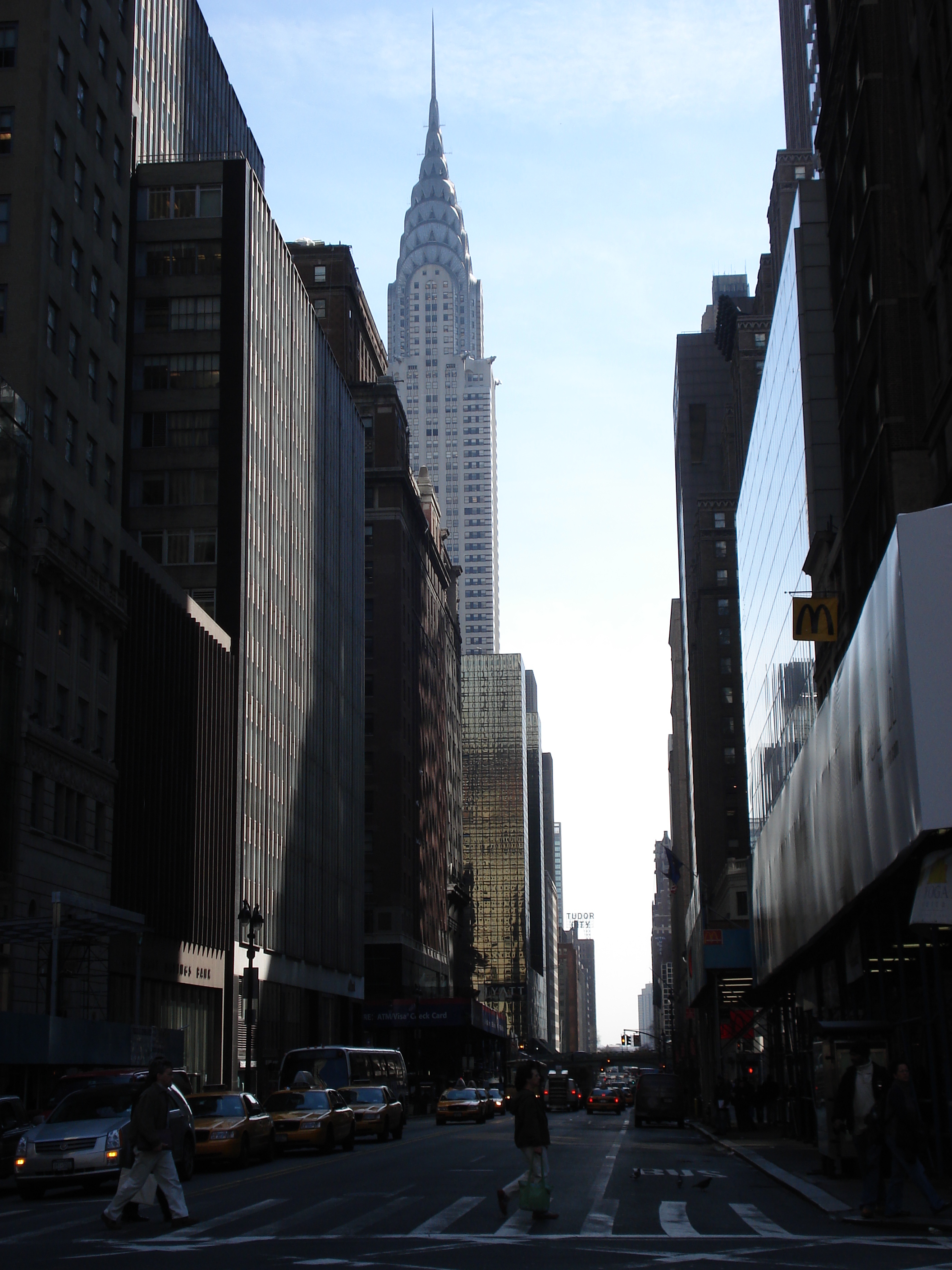 Picture United States New York down the 5th Avenue 2006-03 12 - Center down the 5th Avenue