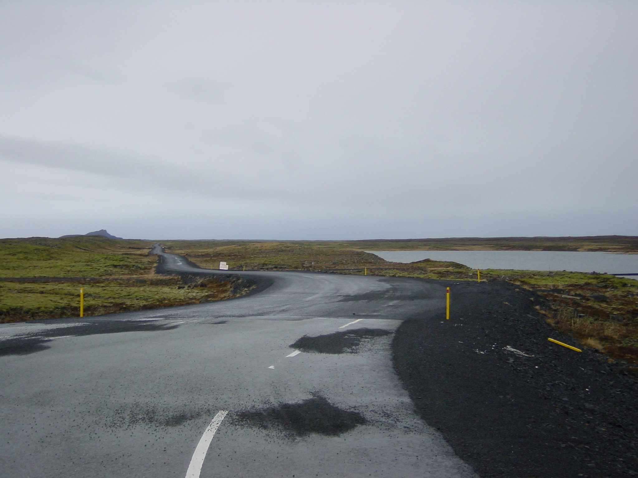 Picture Iceland Reykjanes 2003-03 5 - Discovery Reykjanes