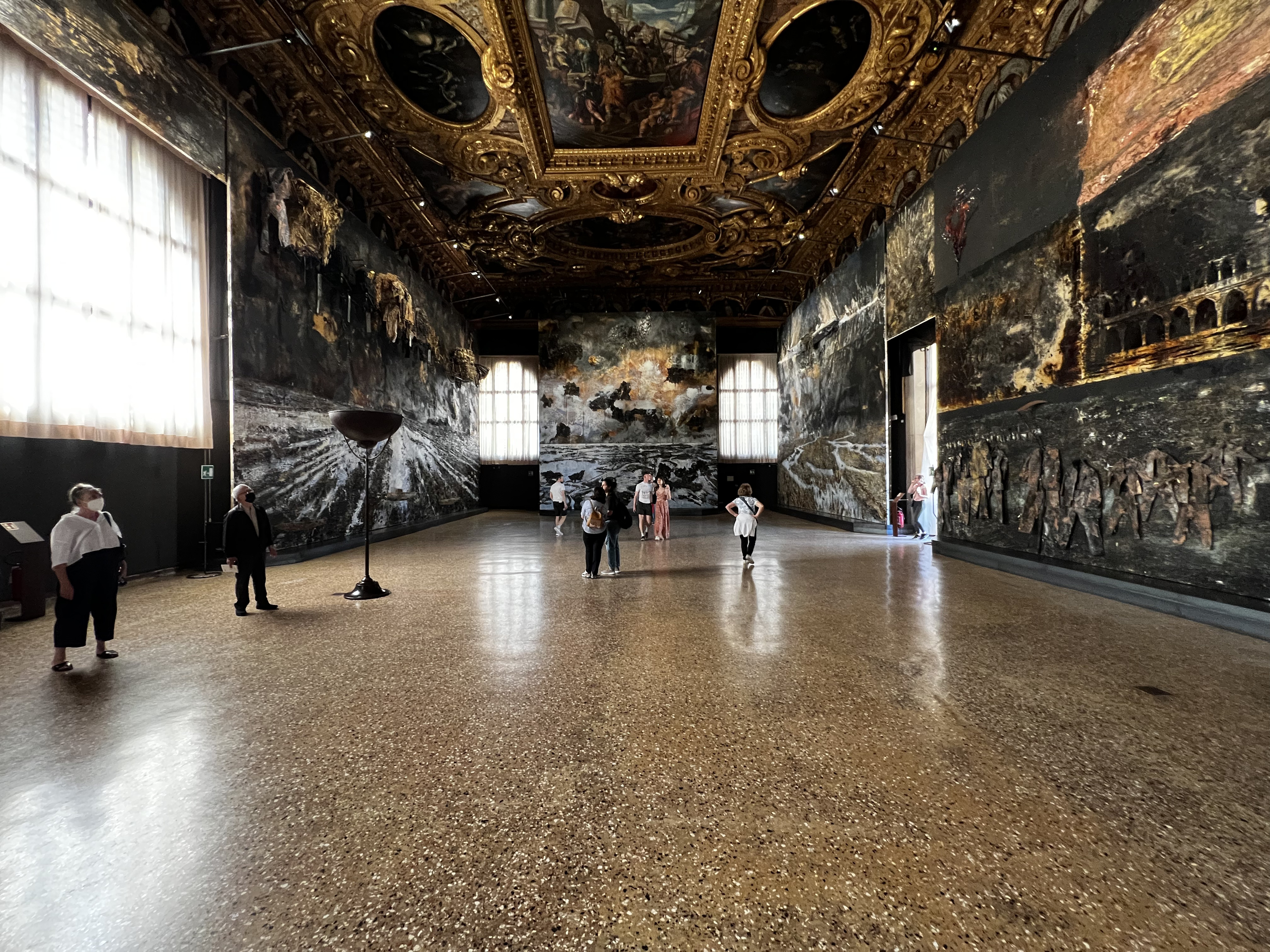 Picture Italy Venice Doge's Palace (Palazzo Ducale) 2022-05 14 - Recreation Doge's Palace (Palazzo Ducale)