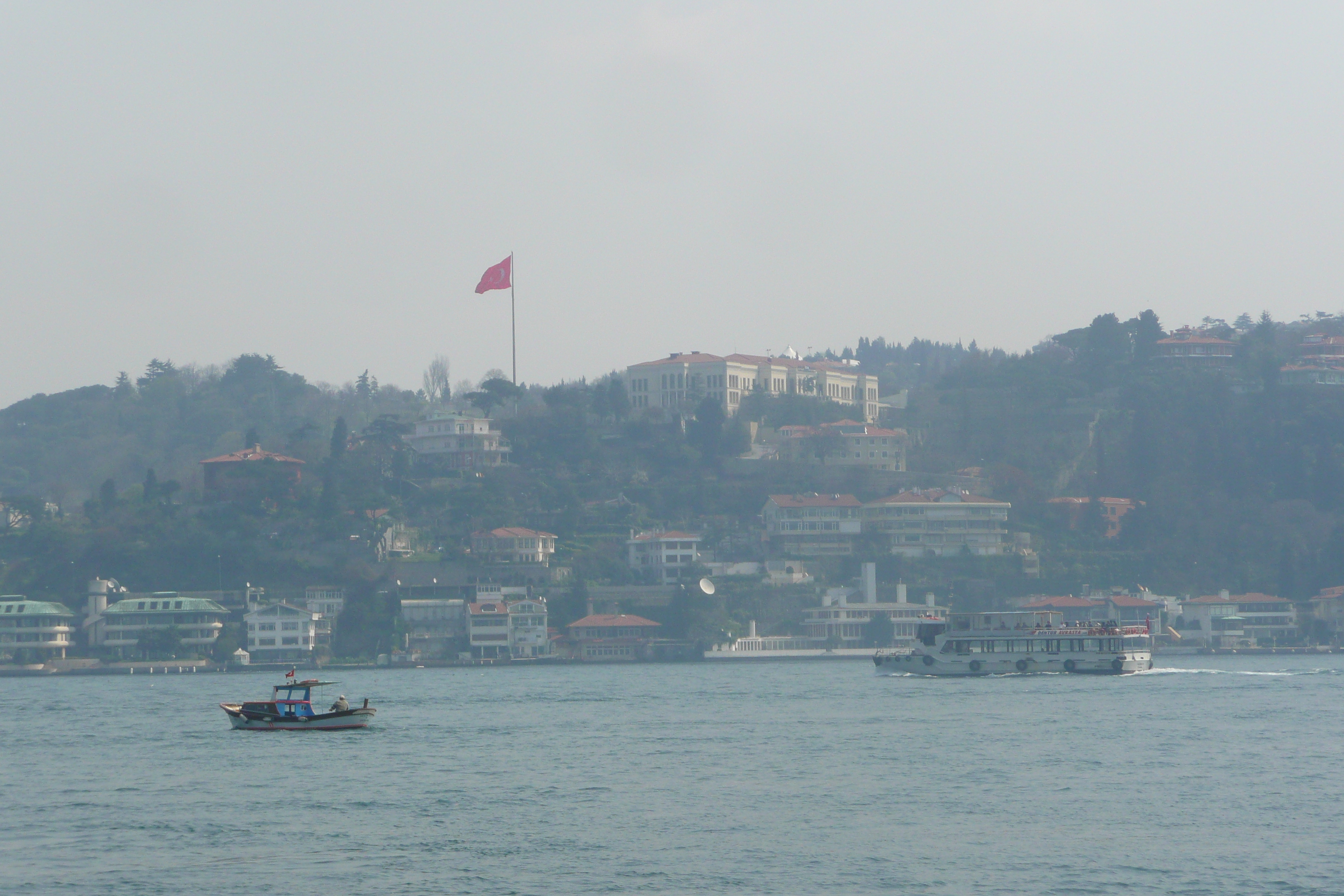 Picture Turkey Istanbul Bosphorus 2009-04 24 - Around Bosphorus