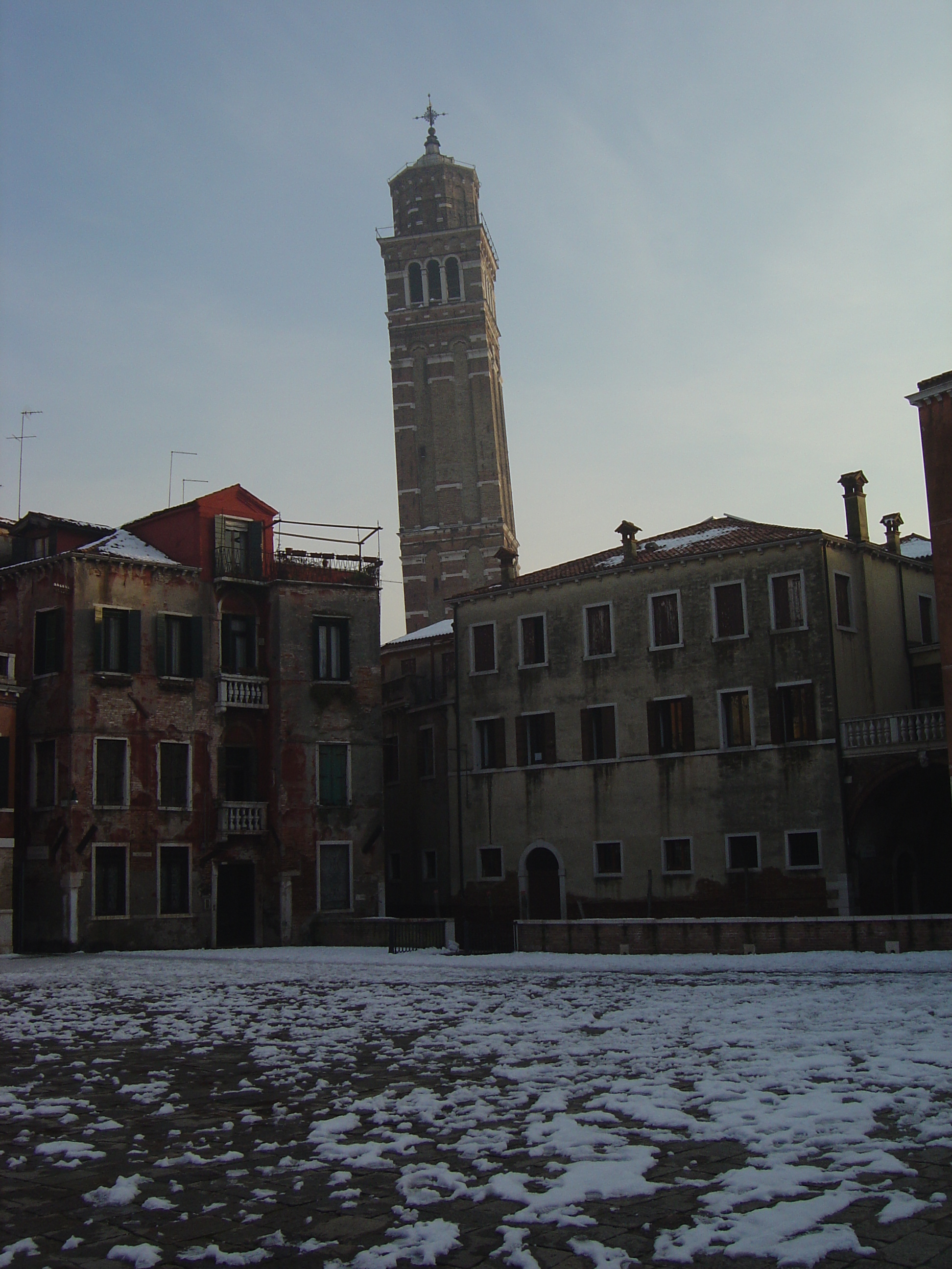 Picture Italy Venice 2005-03 359 - Around Venice