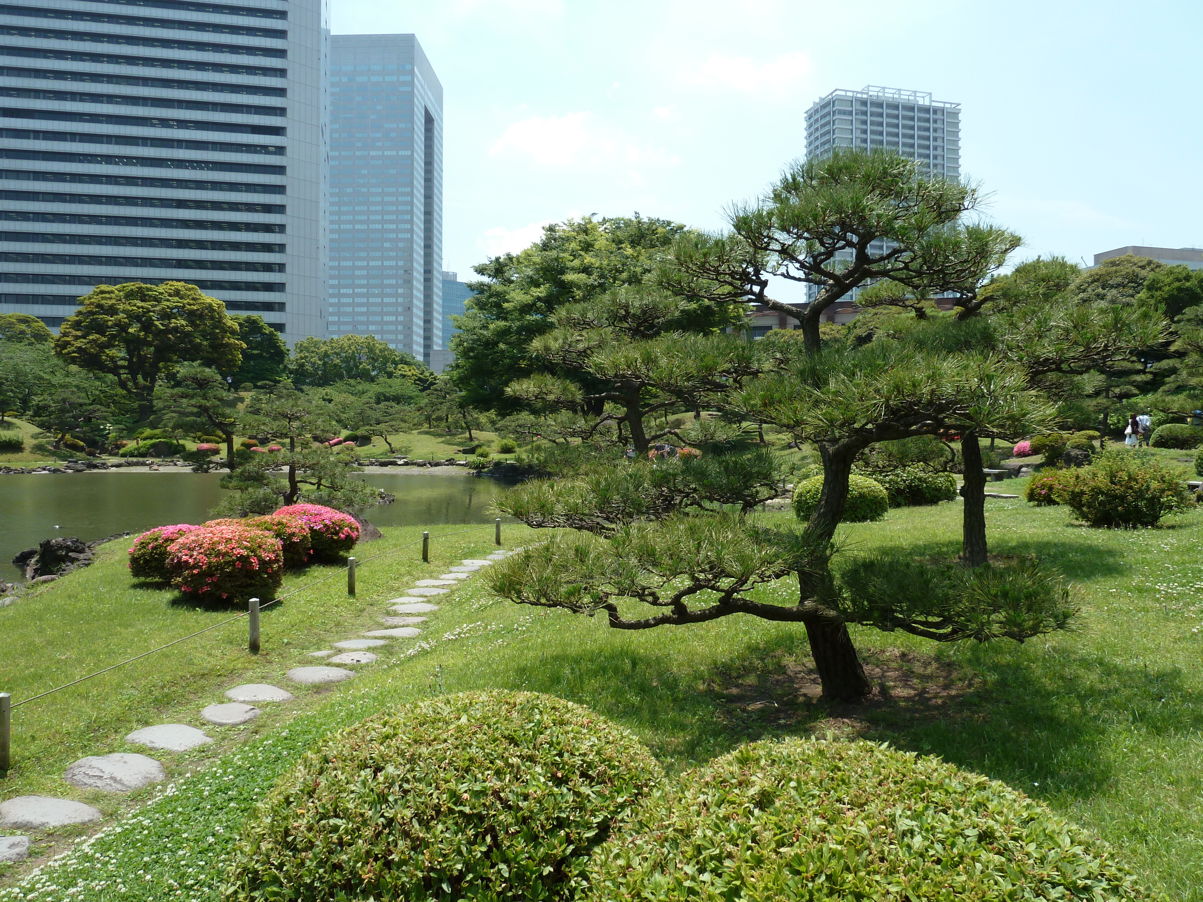 Picture Japan Tokyo Kyu Shiba rikyu Gardens 2010-06 11 - Center Kyu Shiba rikyu Gardens