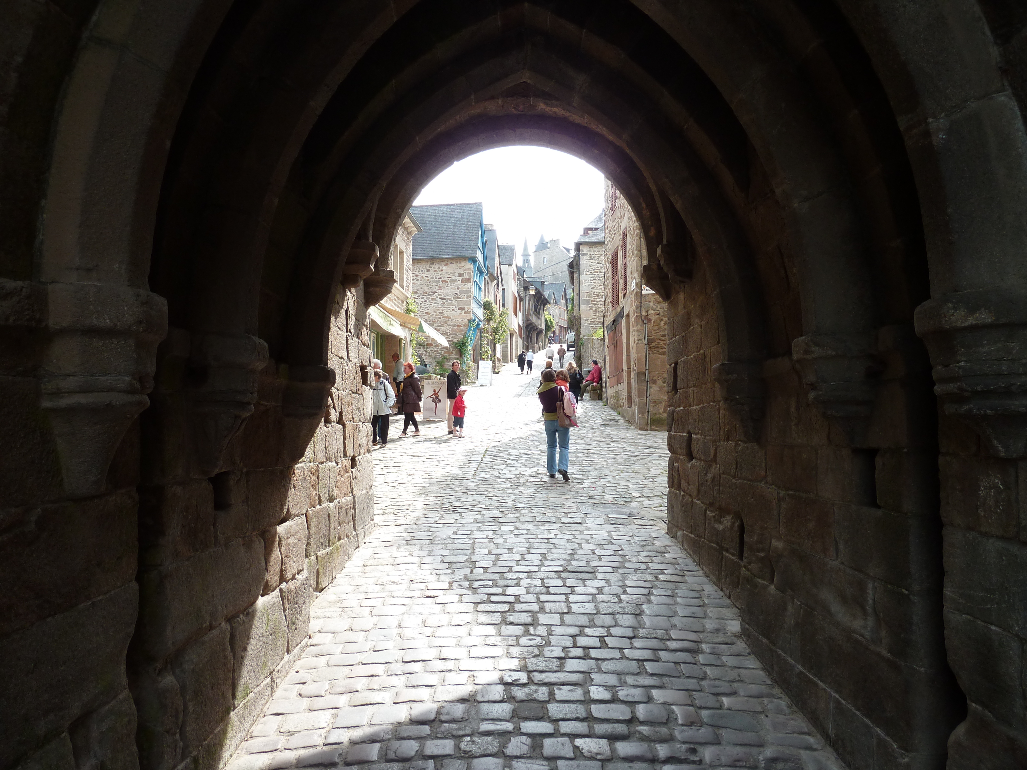 Picture France Dinan Dinan city walls 2010-04 9 - Journey Dinan city walls