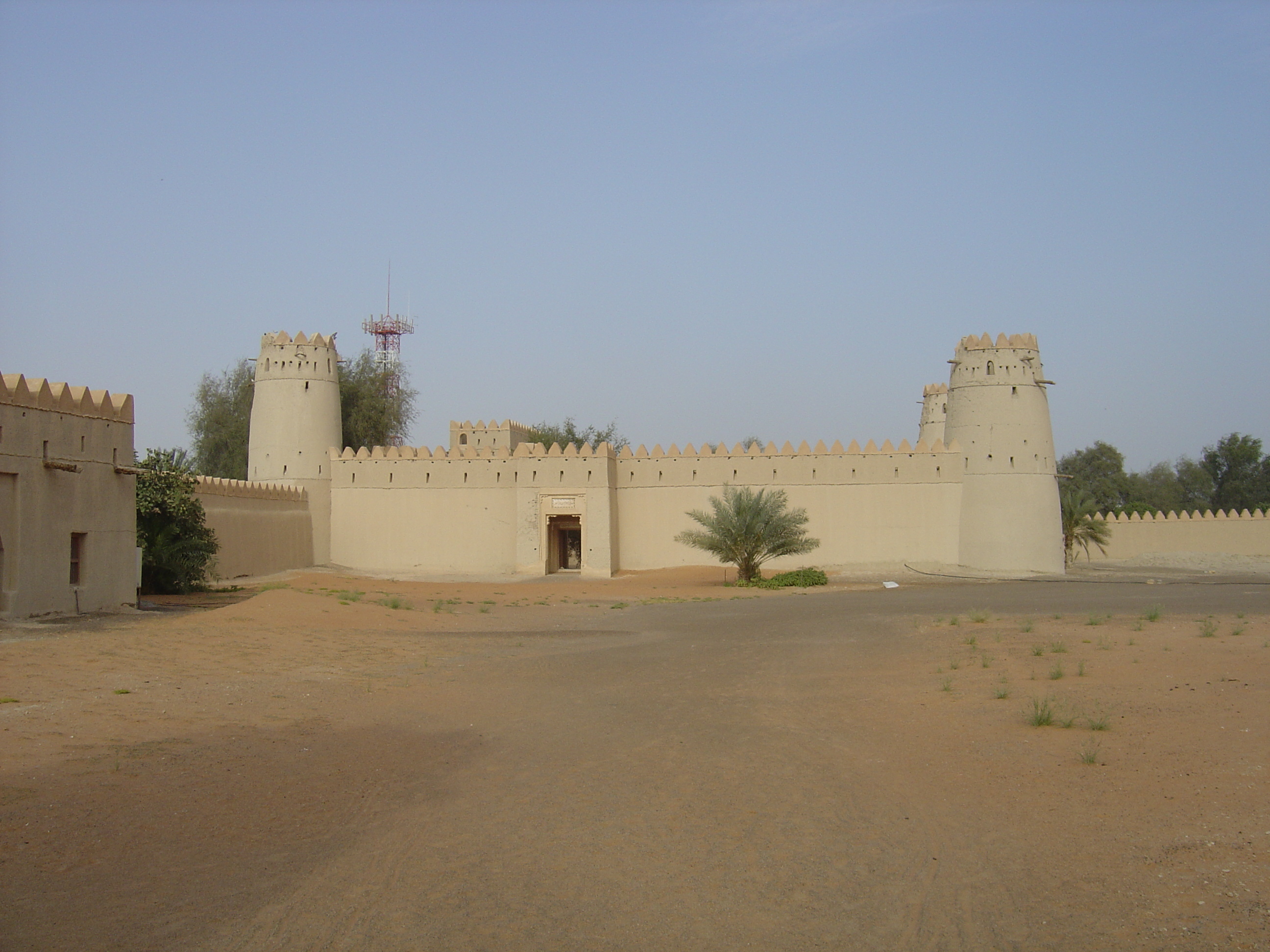 Picture United Arab Emirates Al Ain Jahli Fort 2005-03 12 - Recreation Jahli Fort