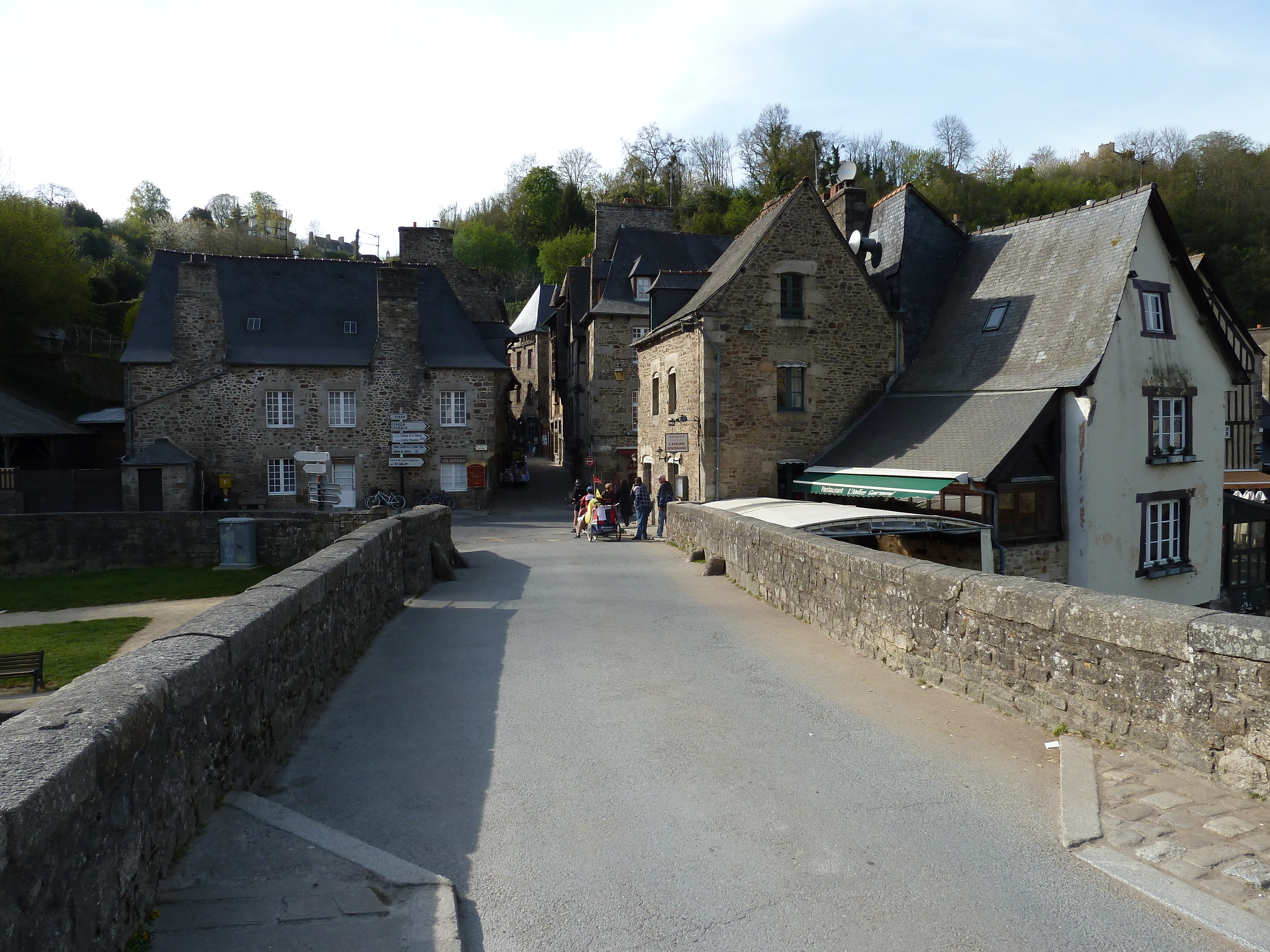 Picture France Dinan Dinan Riverside 2010-04 34 - Recreation Dinan Riverside