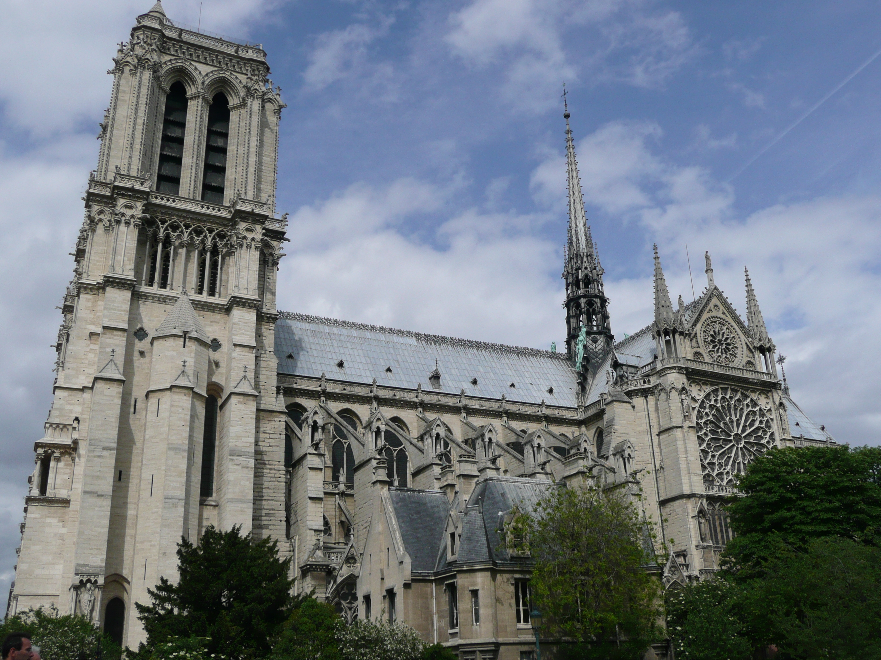 Picture France Paris Notre Dame 2007-05 19 - Recreation Notre Dame