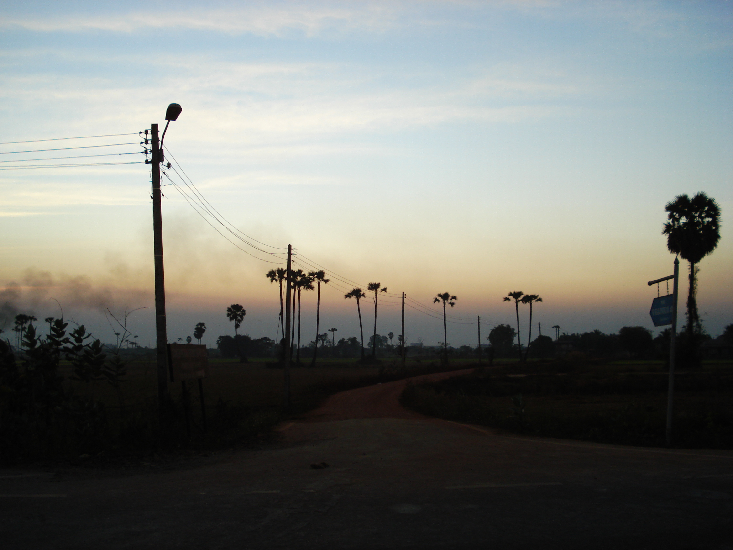 Picture Thailand Phitsanulok Jomthong Road 2008-01 23 - Tours Jomthong Road