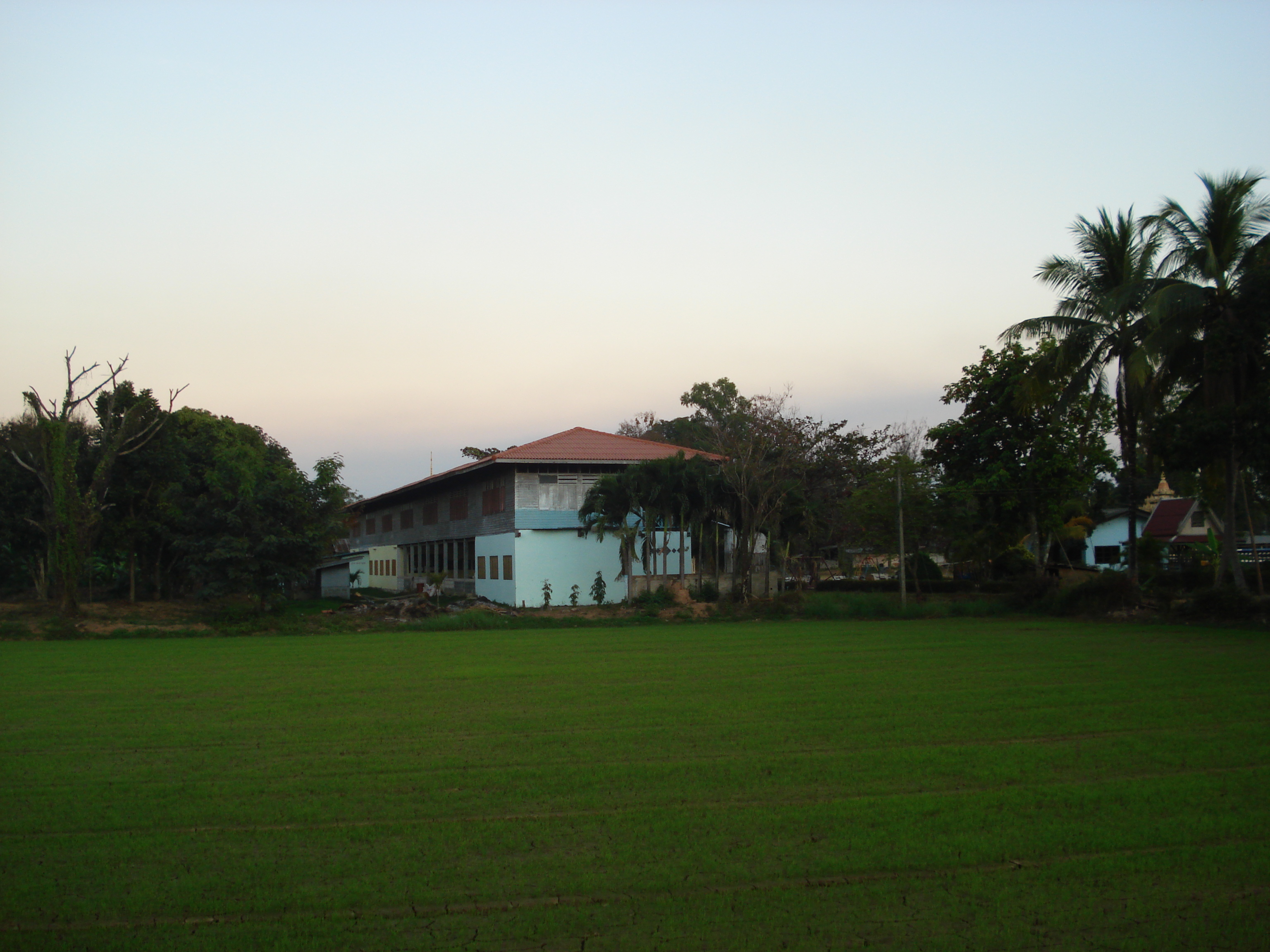 Picture Thailand Phitsanulok Jomthong Road 2008-01 20 - Tours Jomthong Road