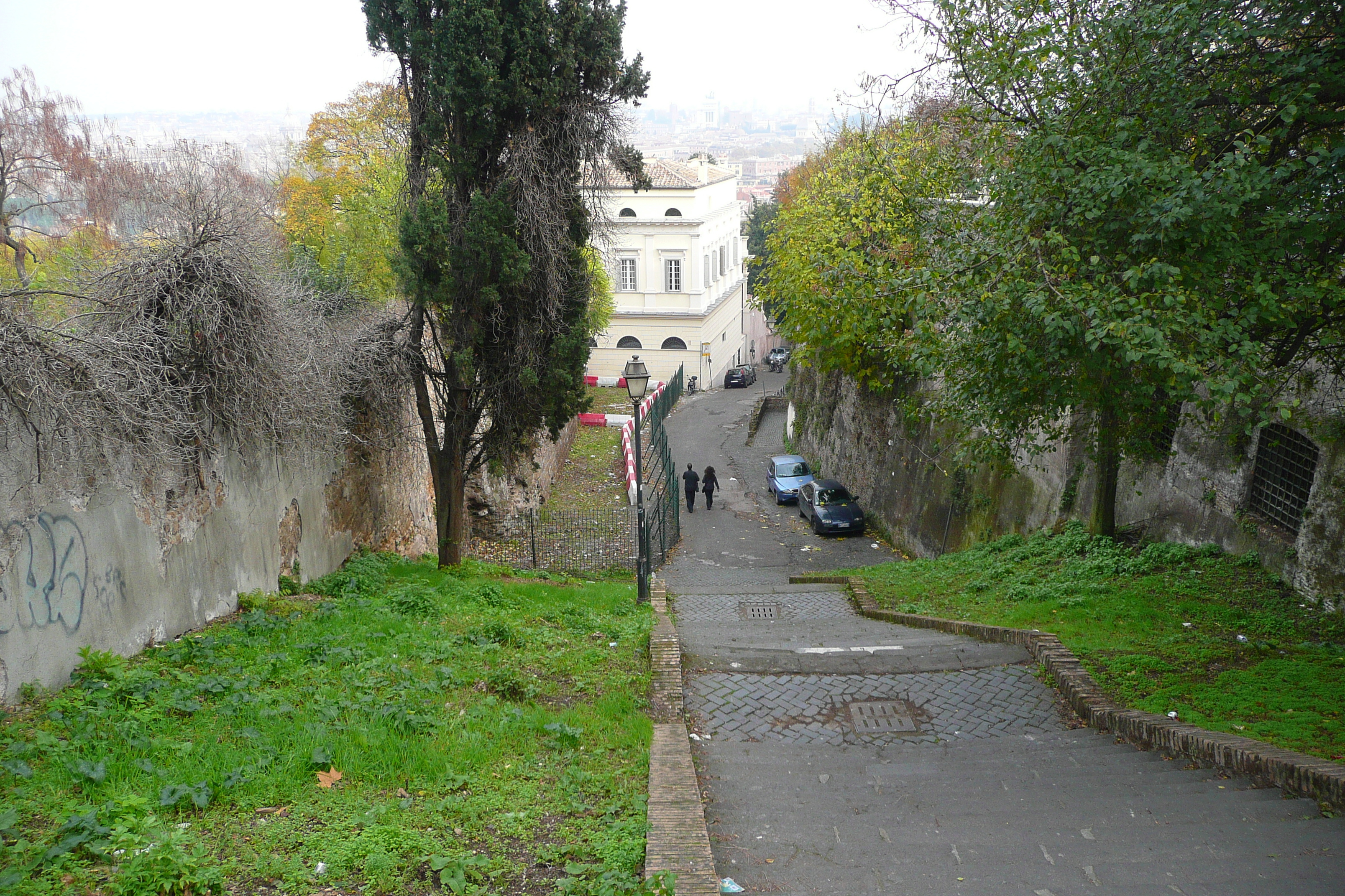 Picture Italy Rome Via Garibaldi 2007-11 21 - Discovery Via Garibaldi