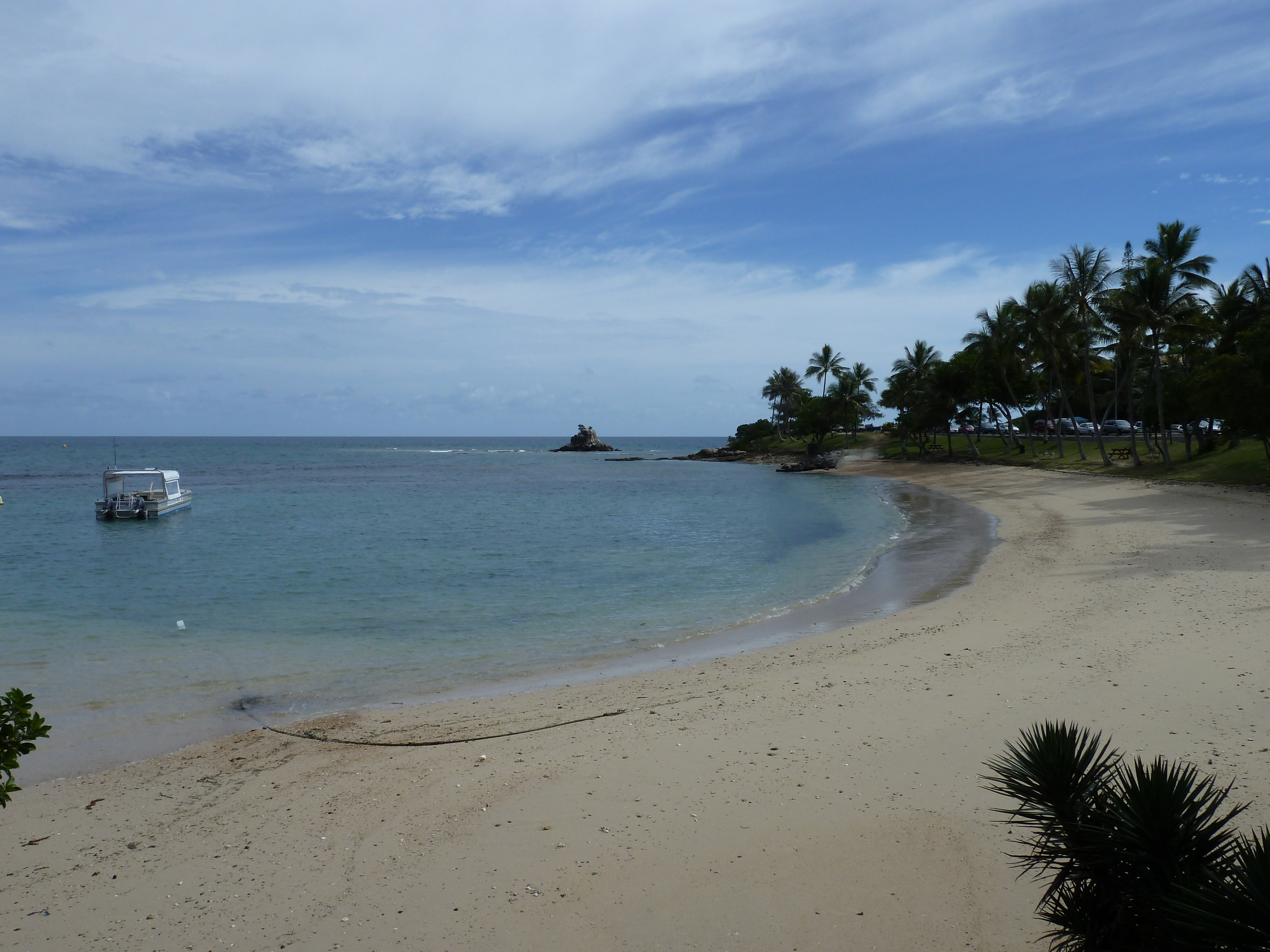 Picture New Caledonia Noumea Anse Vata 2010-05 3 - Tours Anse Vata