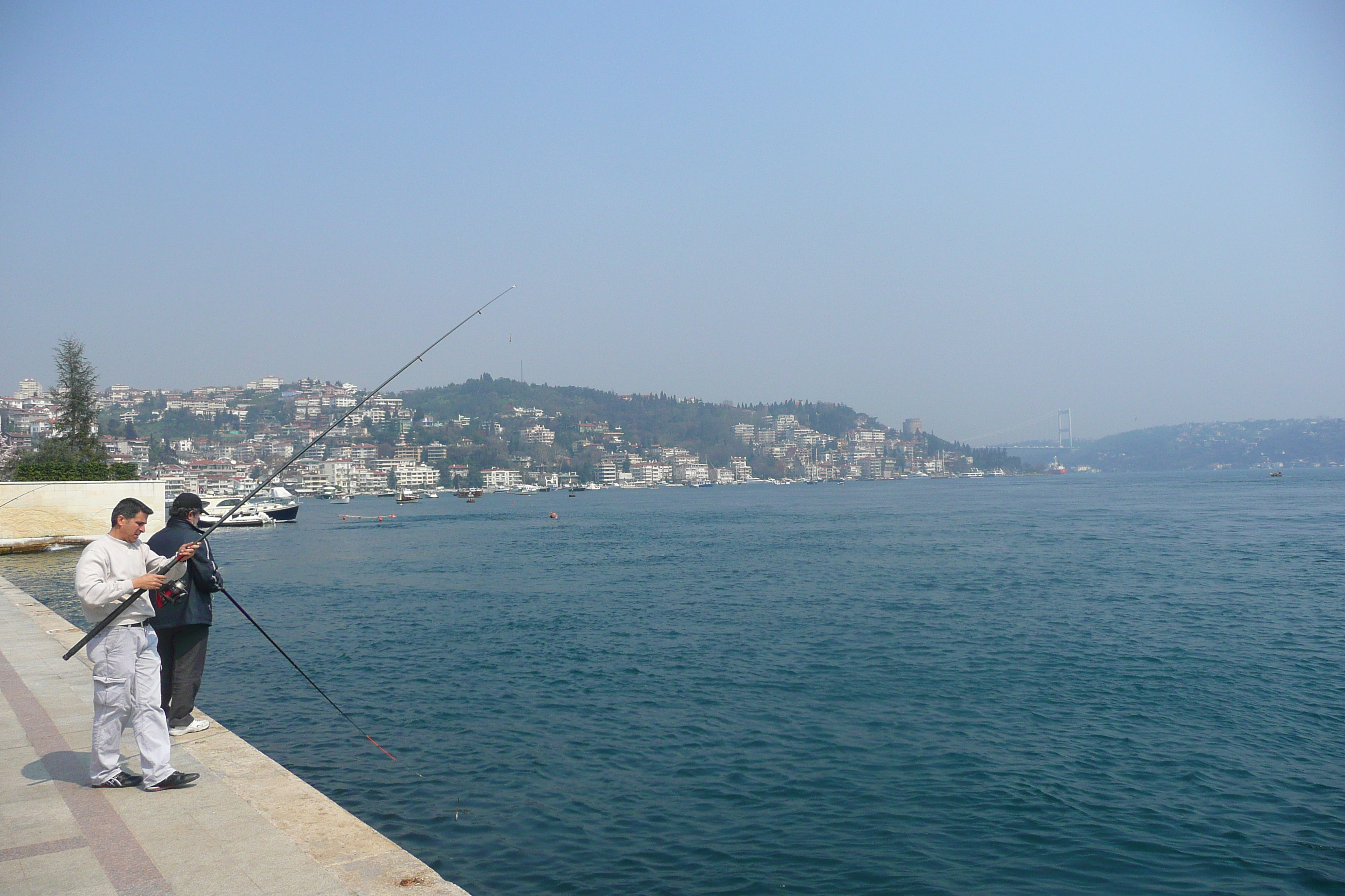 Picture Turkey Istanbul Bosphorus 2009-04 11 - Tour Bosphorus