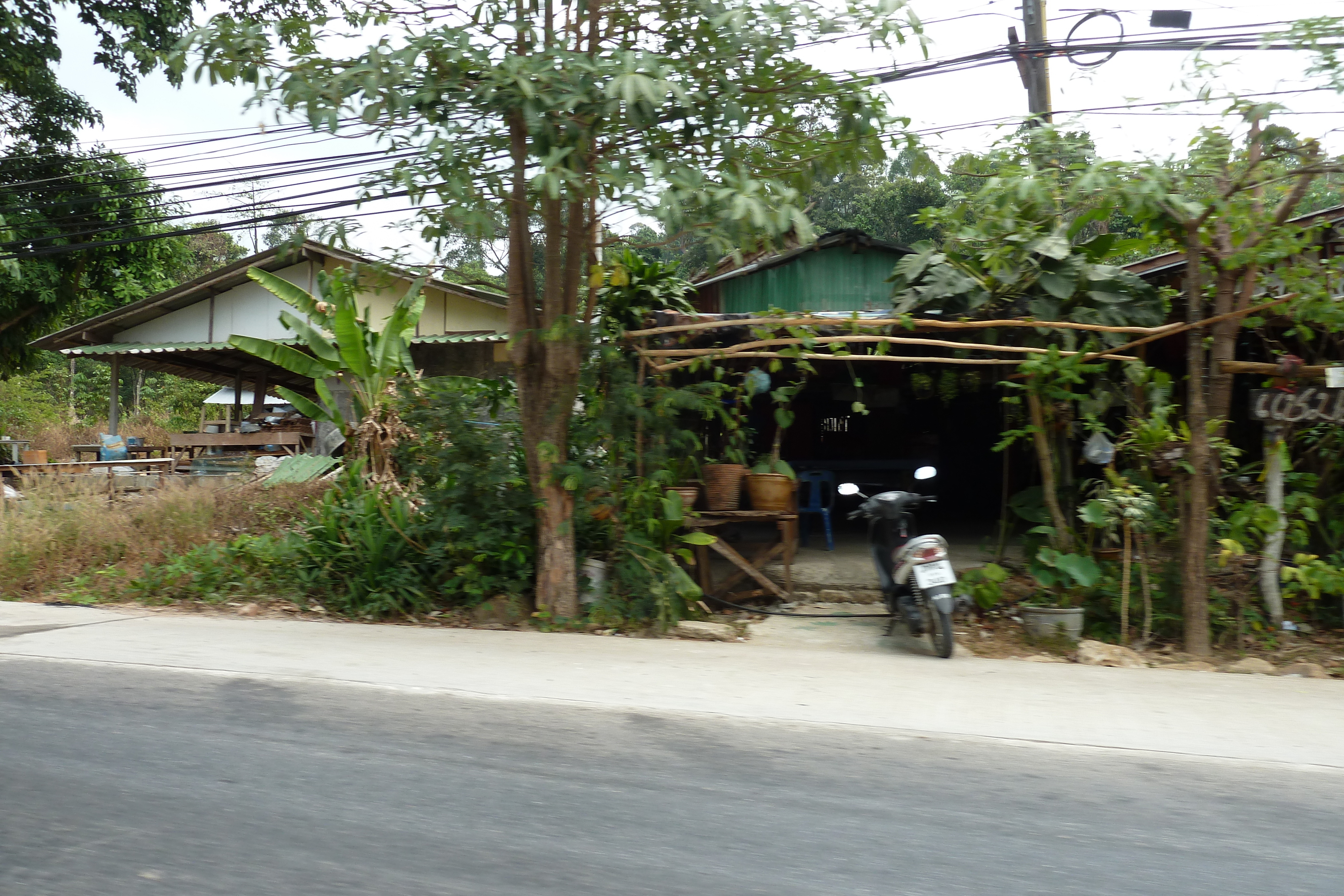 Picture Thailand Ko Chang Island road 2011-02 68 - Journey Island road