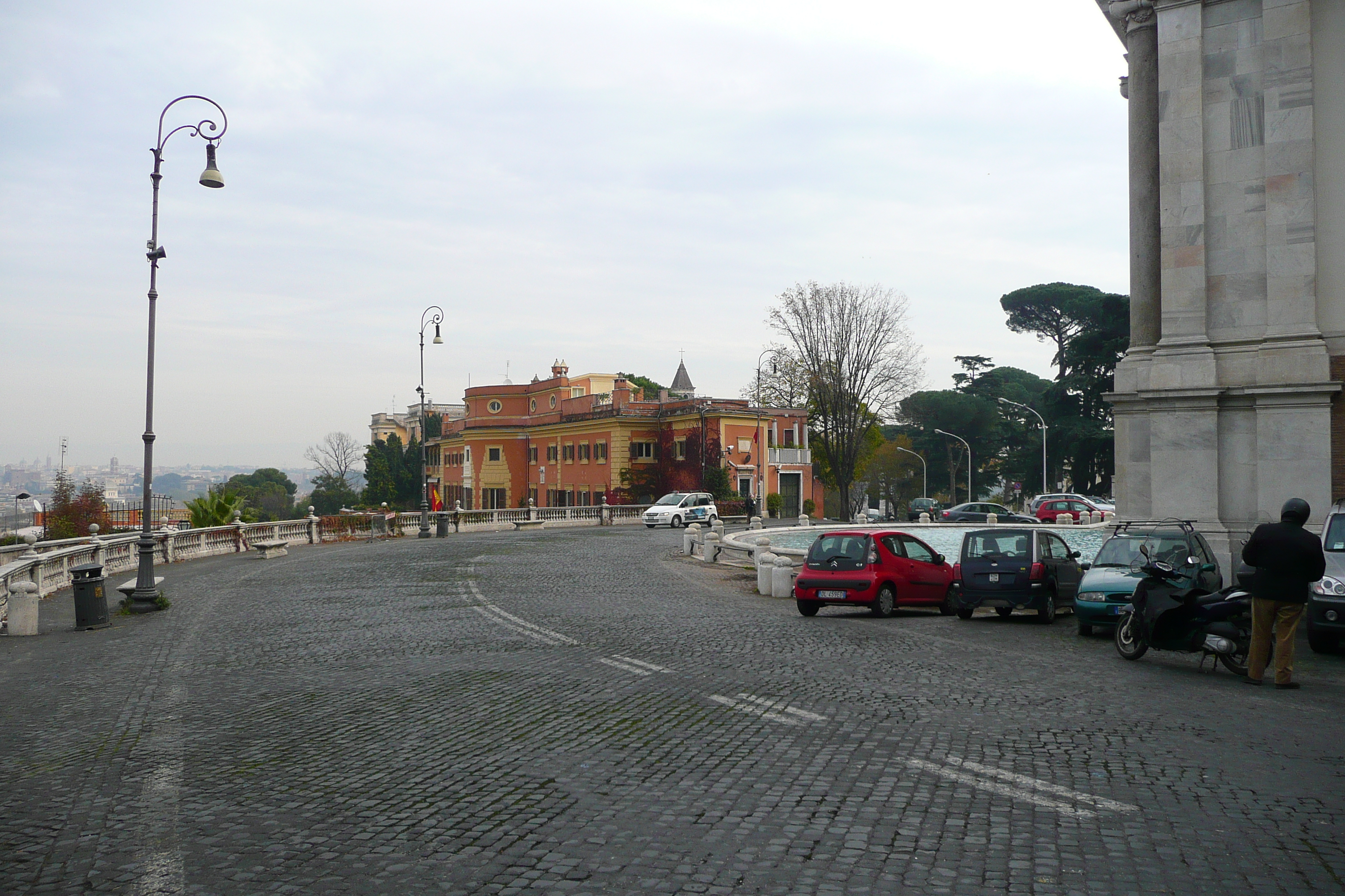 Picture Italy Rome Via Garibaldi 2007-11 17 - Discovery Via Garibaldi