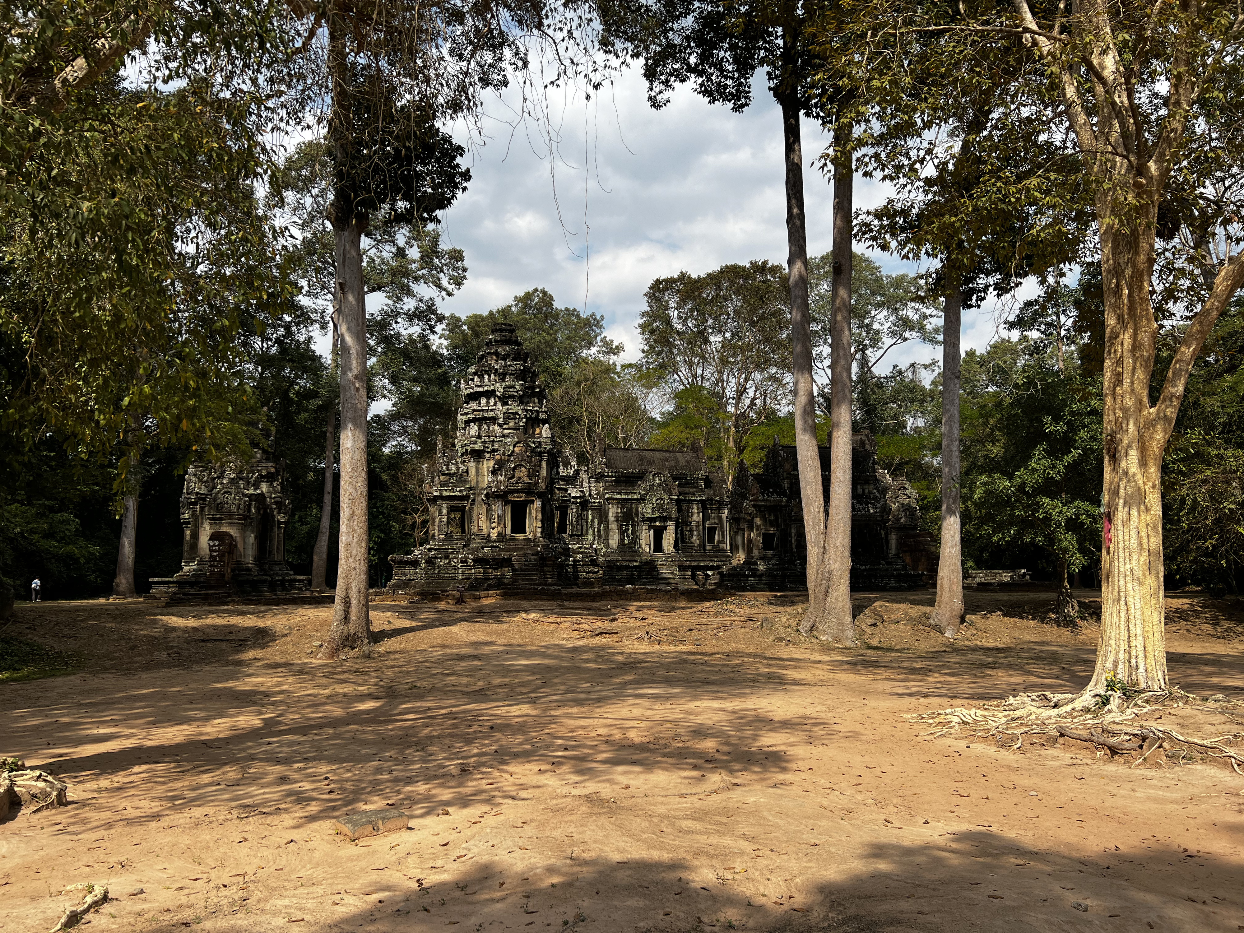 Picture Cambodia Siem Reap Thommanon 2023-01 21 - Recreation Thommanon