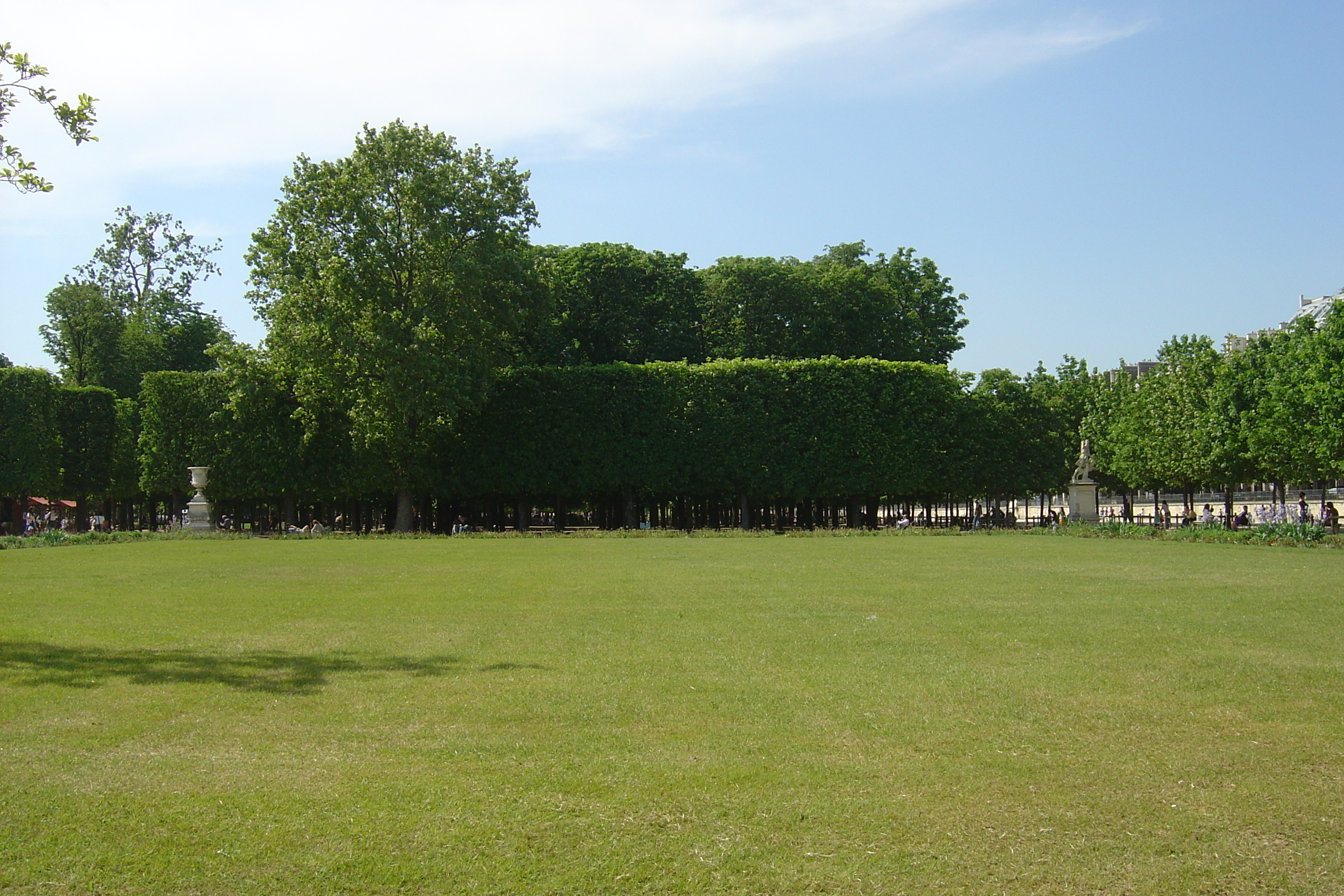 Picture France Paris Garden of Tuileries 2007-05 228 - Discovery Garden of Tuileries