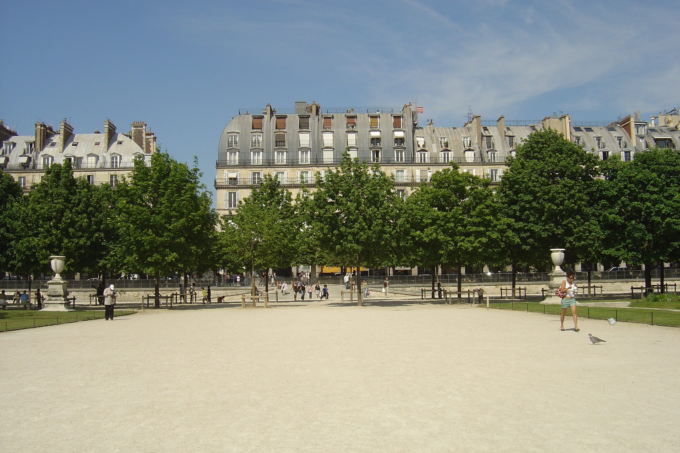 Picture France Paris Garden of Tuileries 2007-05 245 - Journey Garden of Tuileries