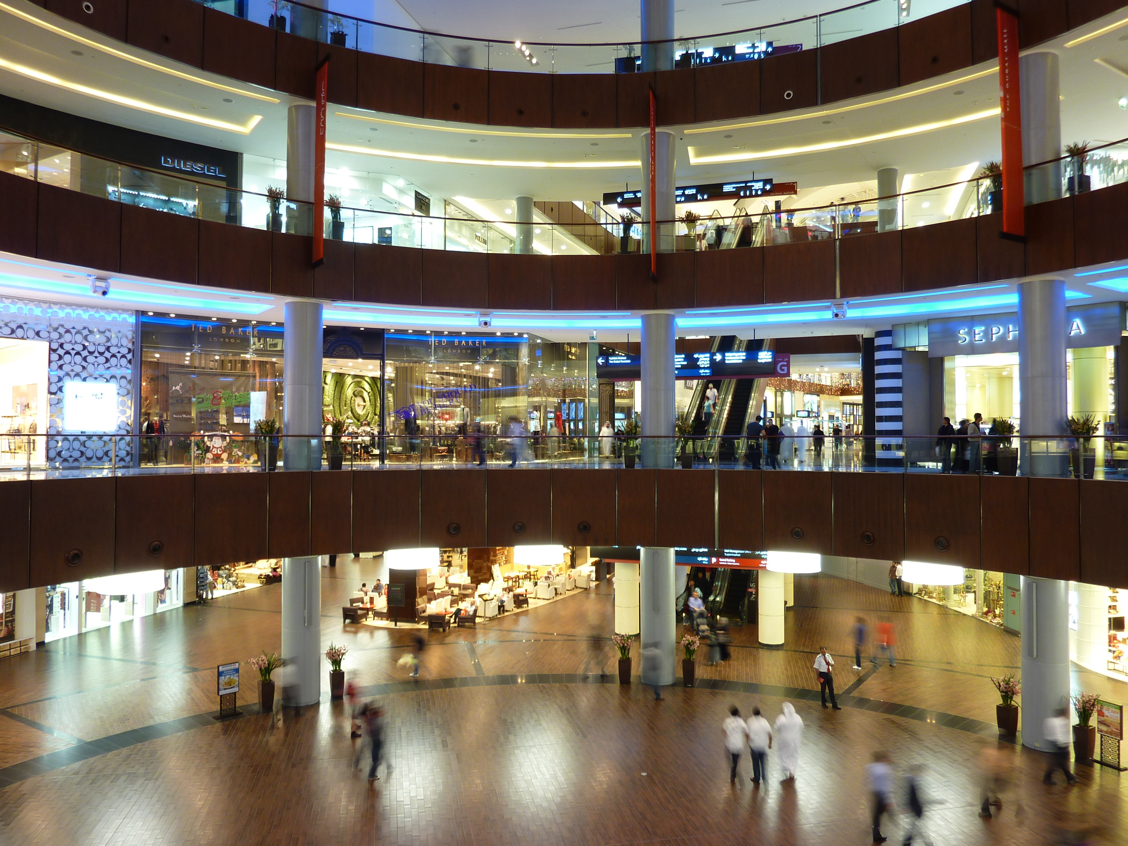 Picture United Arab Emirates Dubai The Dubai Mall 2009-12 28 - History The Dubai Mall