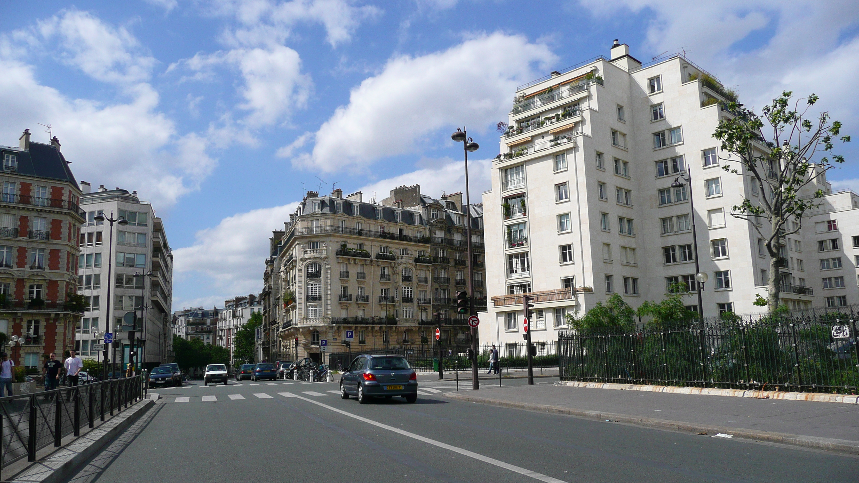 Picture France Paris 17th Arrondissement Boulevard Pereire 2007-05 36 - Tour Boulevard Pereire