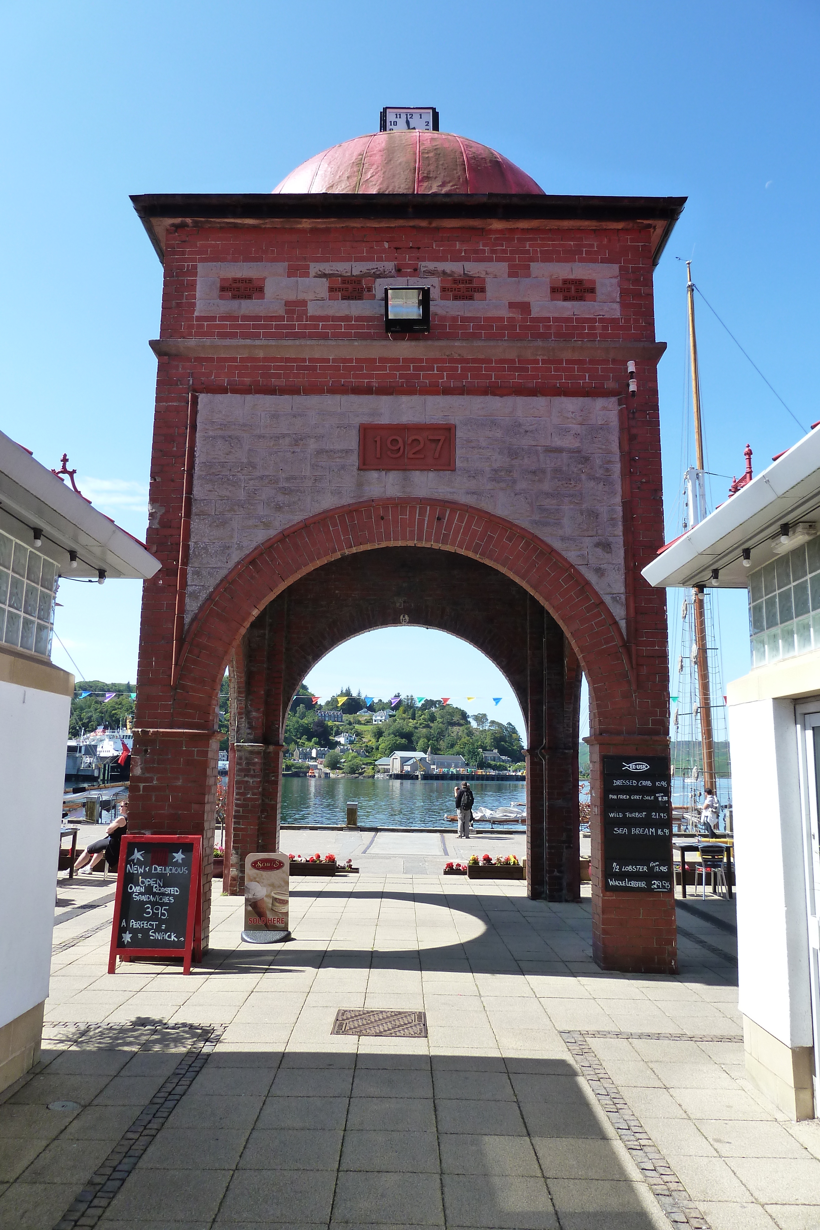 Picture United Kingdom Scotland Oban 2011-07 29 - Recreation Oban