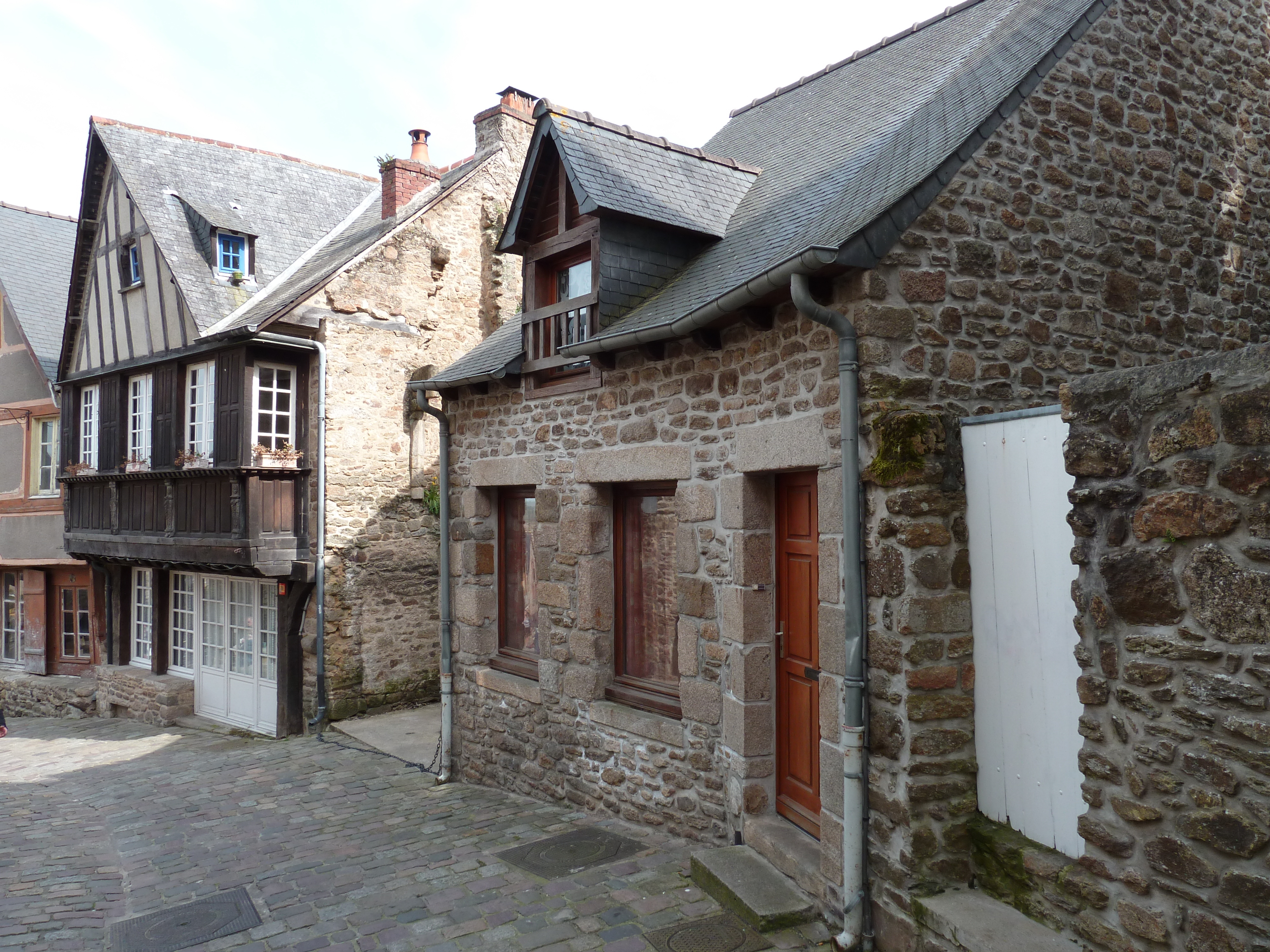 Picture France Dinan 2010-04 124 - Center Dinan