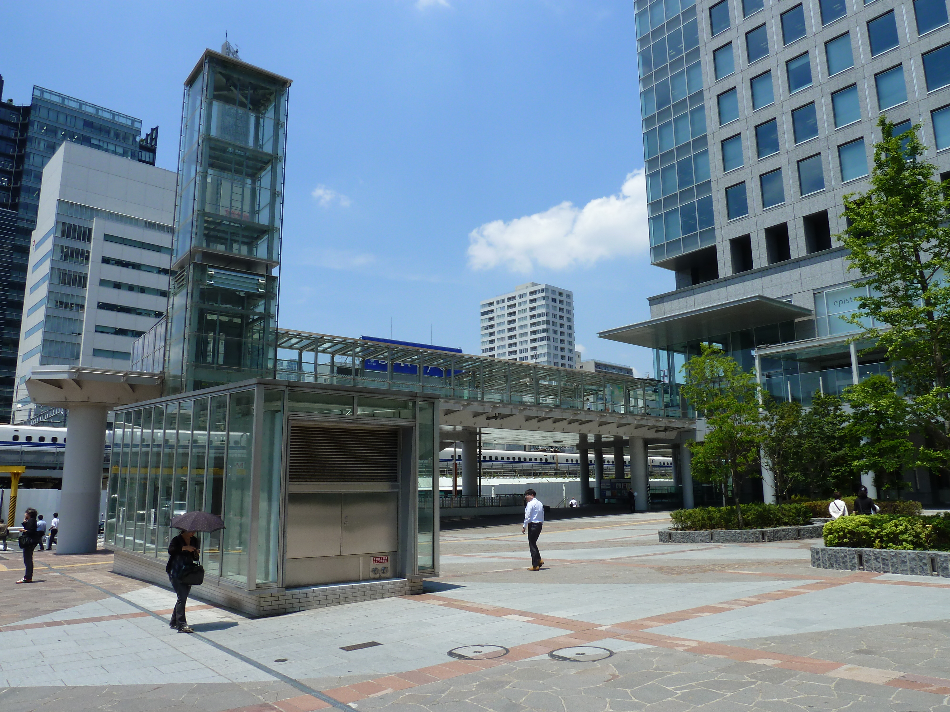 Picture Japan Tokyo Shiodome 2010-06 8 - Tour Shiodome