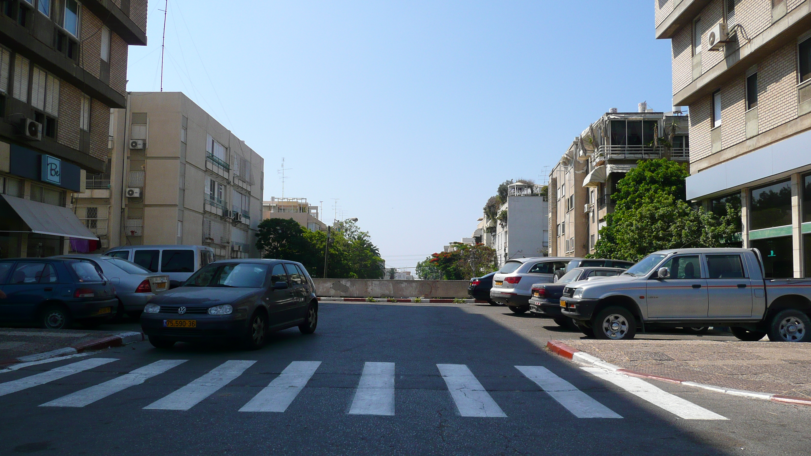 Picture Israel Tel Aviv Kikar Hamedina 2007-06 21 - Around Kikar Hamedina